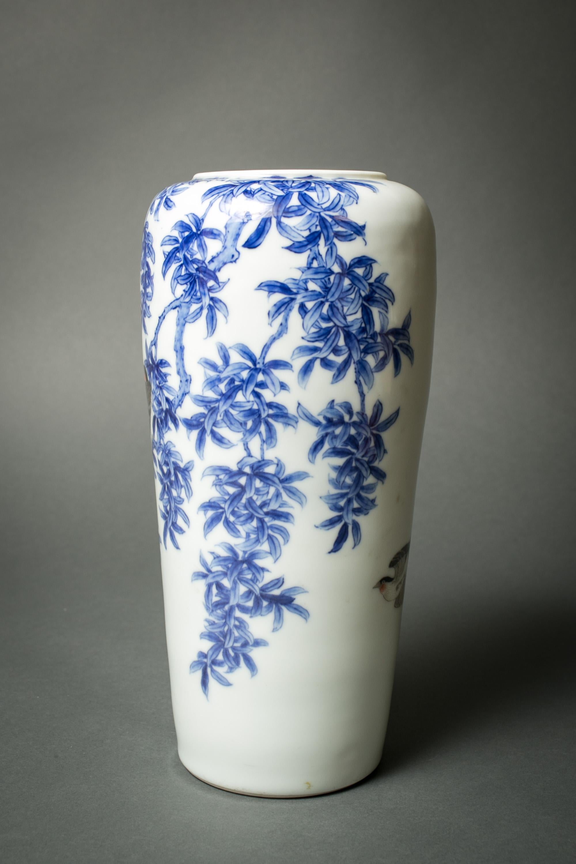 Meiji Studio Vase of Willow Tree and Swallows, by Makuzu Kozan (1842 -1916)