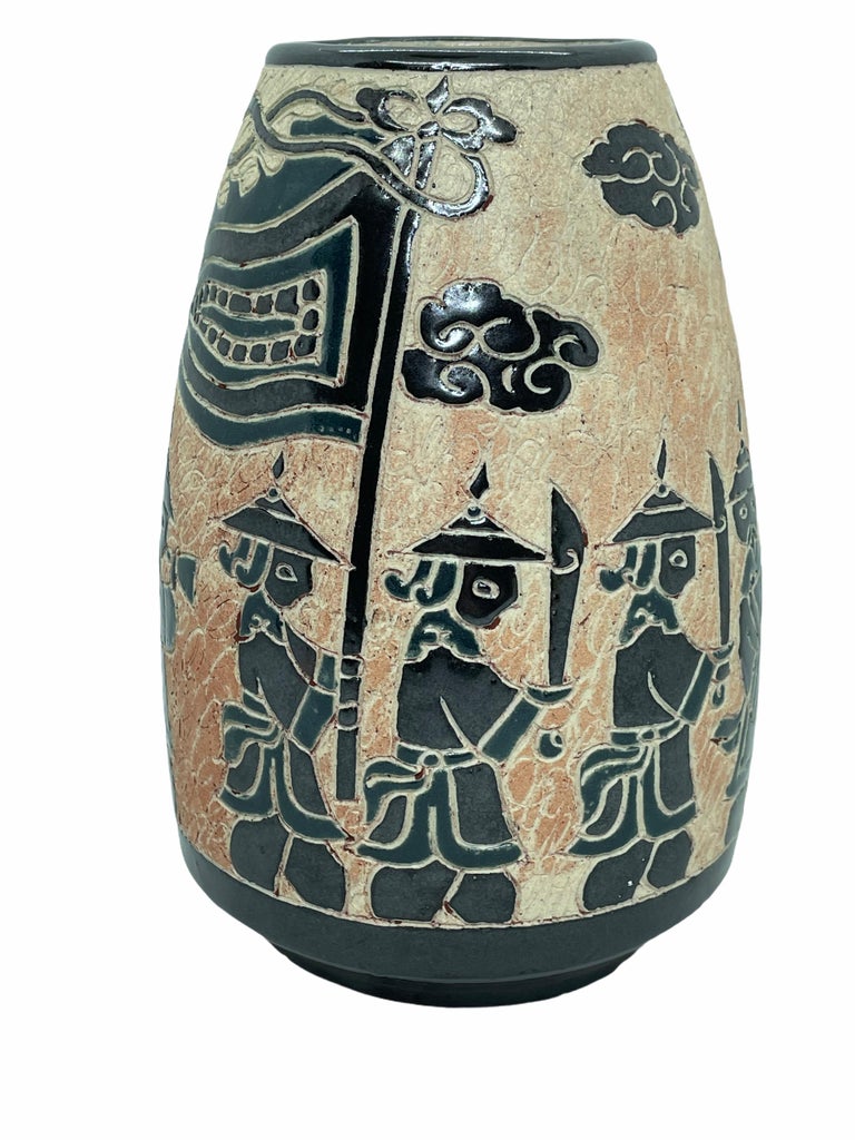 Dona Ceramic Art Studio Vase, Saigon Vietnam 1970s For Sale at 1stDibs