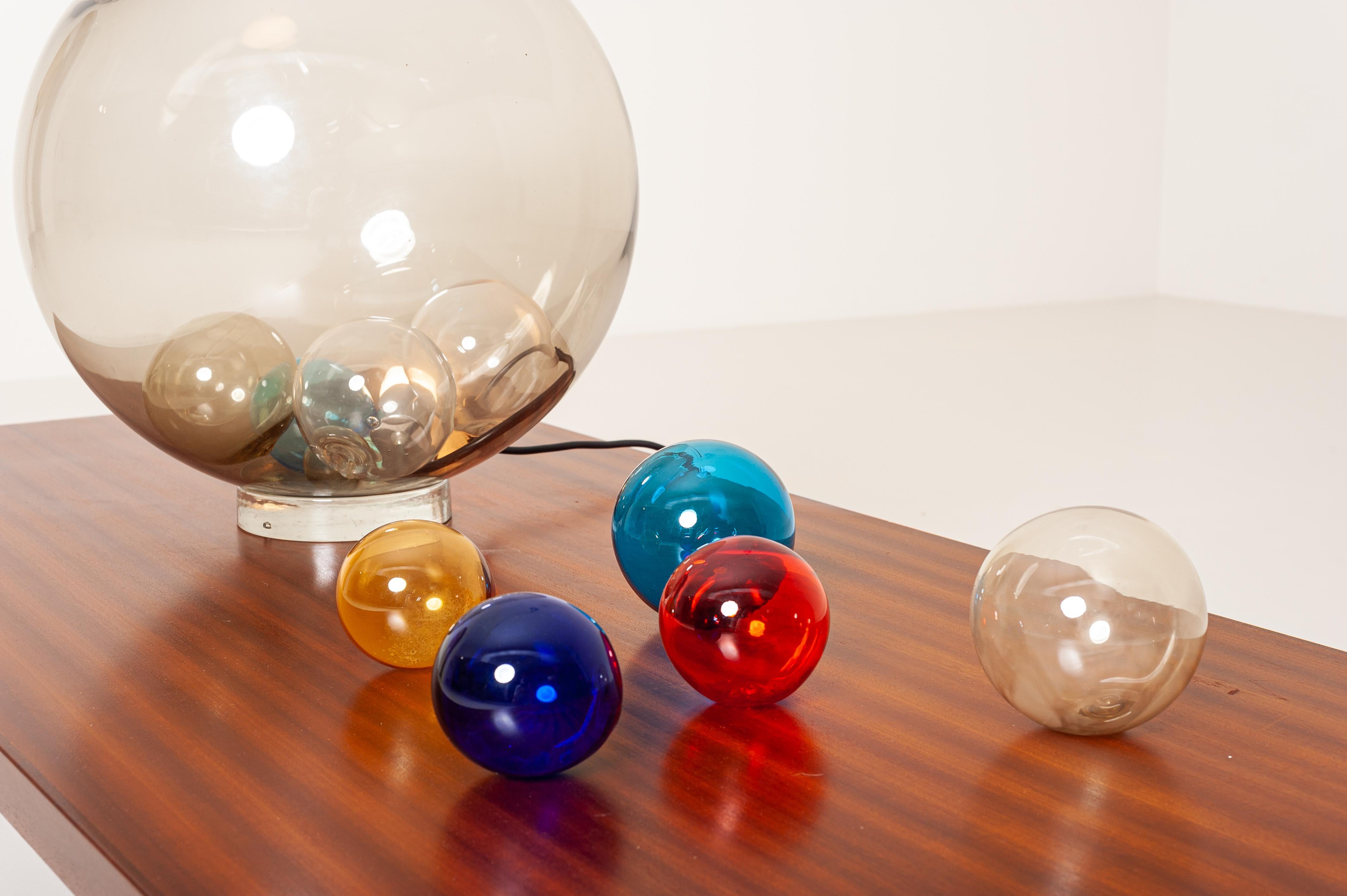Late 20th Century Studio Venini Spherical Table Lamp Model 
