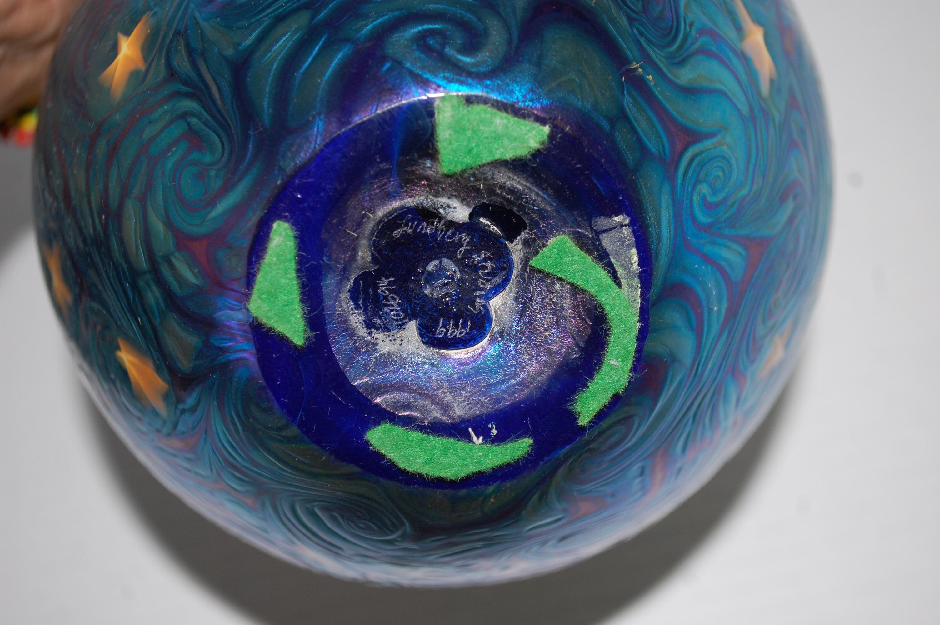  Art Glass Van Gogh Night Stars Vase - Contemporary Sculpture by Studios Lundberg