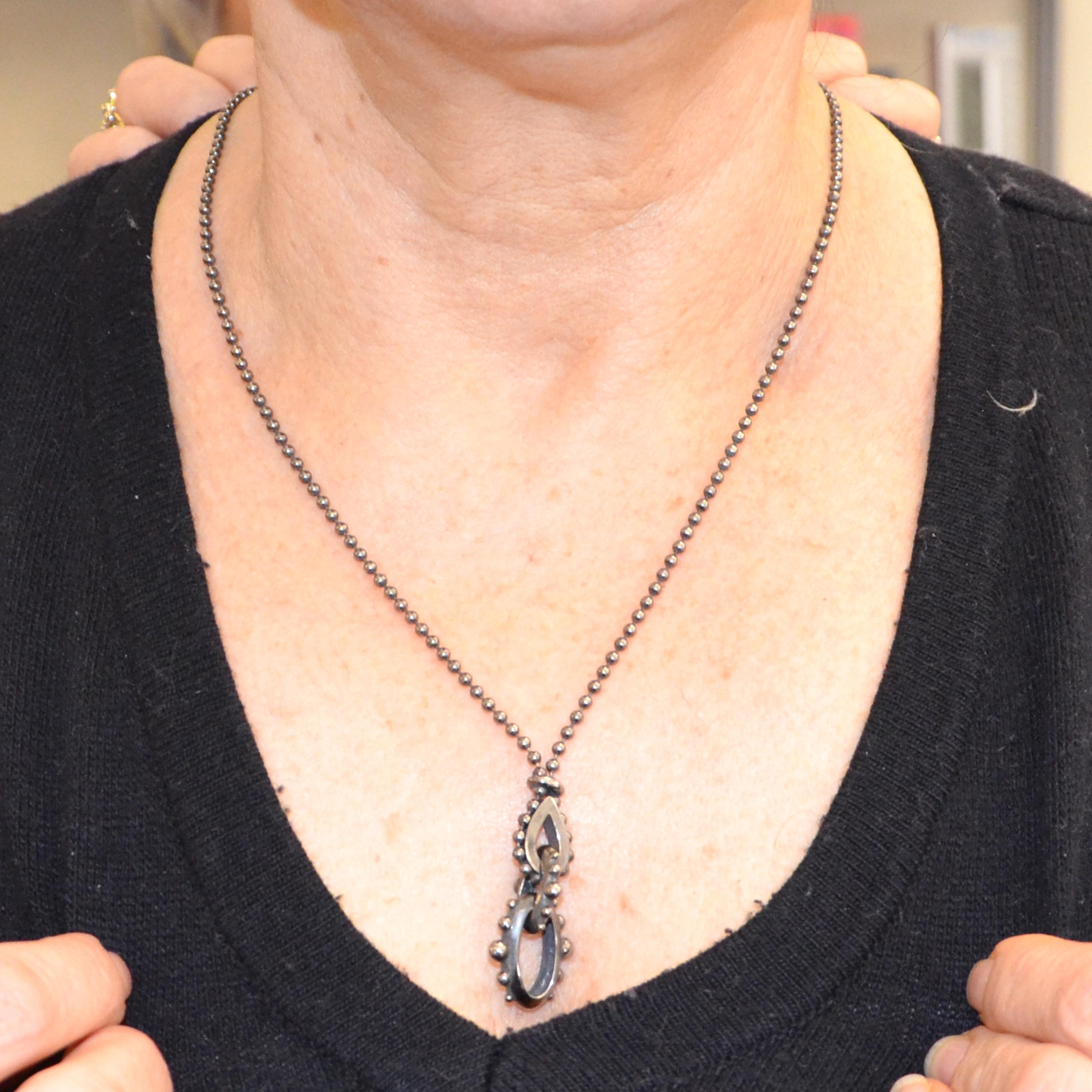 Collana con borchie A. Silver in vendita 12