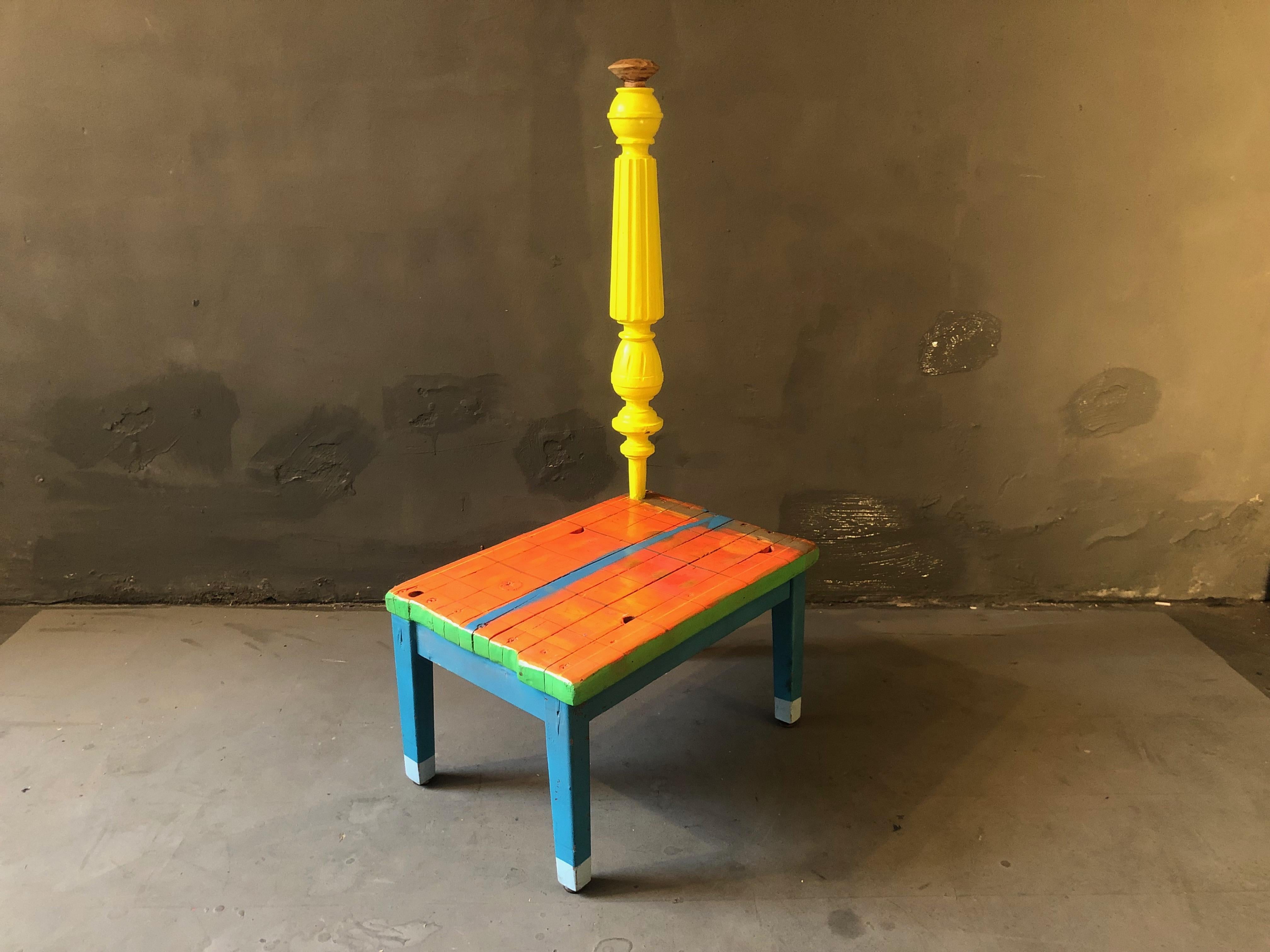 Taburete Stummer Diener de Markus Friedrich Staab
Único en su especie
Dimensiones: P 30 x An 48 x Al 100 cm.
Materiales: Madera, laca, pintura.

Taburete bajo deconstruido, pintado y multilacado.

Markus Friedrich Staab
Los muebles siempre nos han
