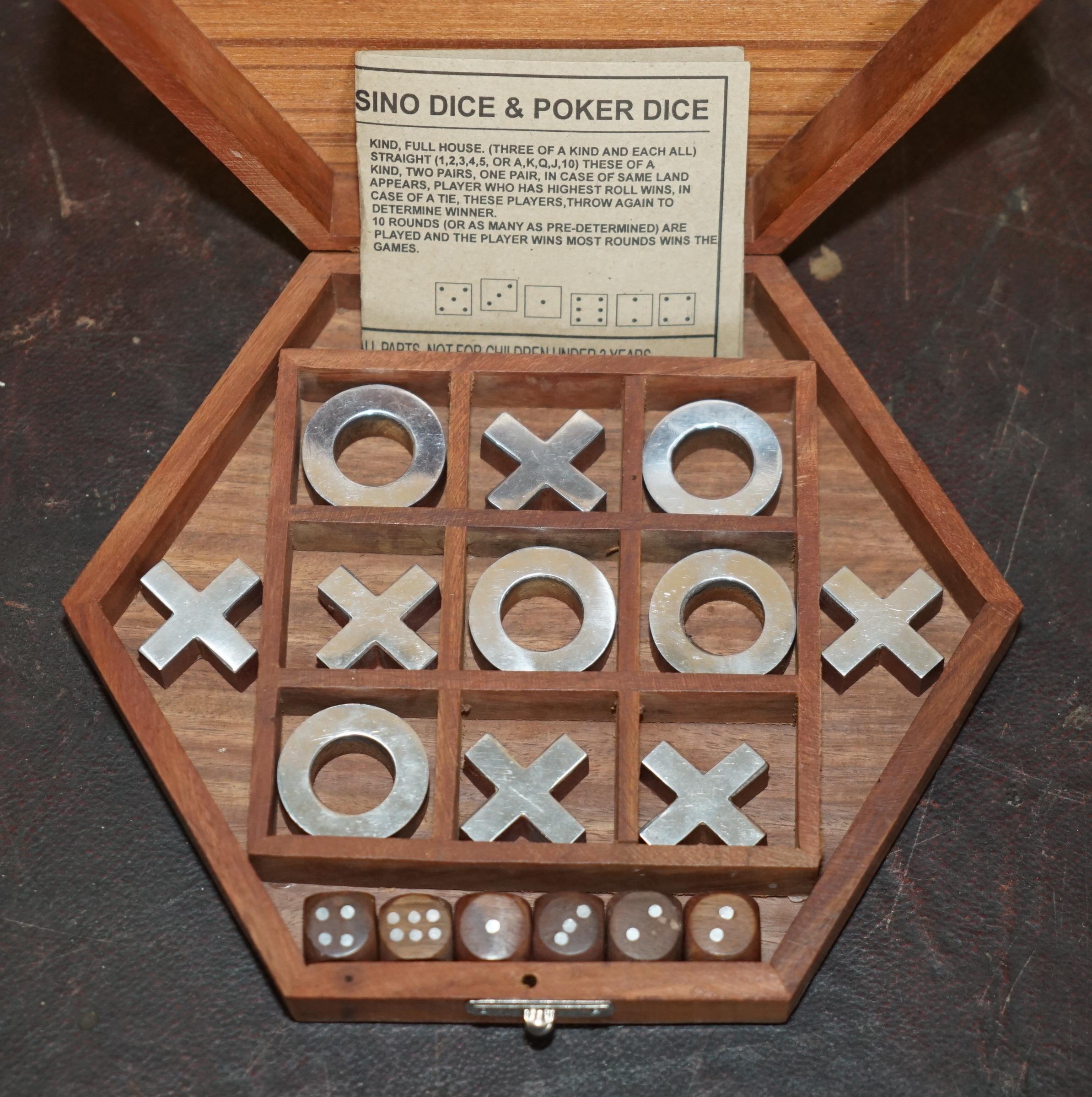 20th Century STUNNIiNG VINTAGE CHROME TOPPED NOUGHTS & CROSSES & POKER DICE GAME TIC TAC TOE