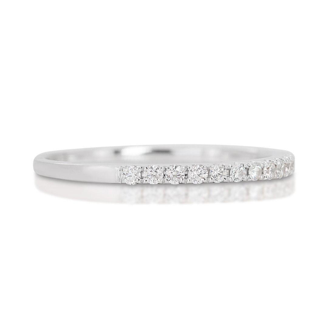 Round Cut Stunning 0.15ct Half Eternity Diamond Platinum Ring For Sale