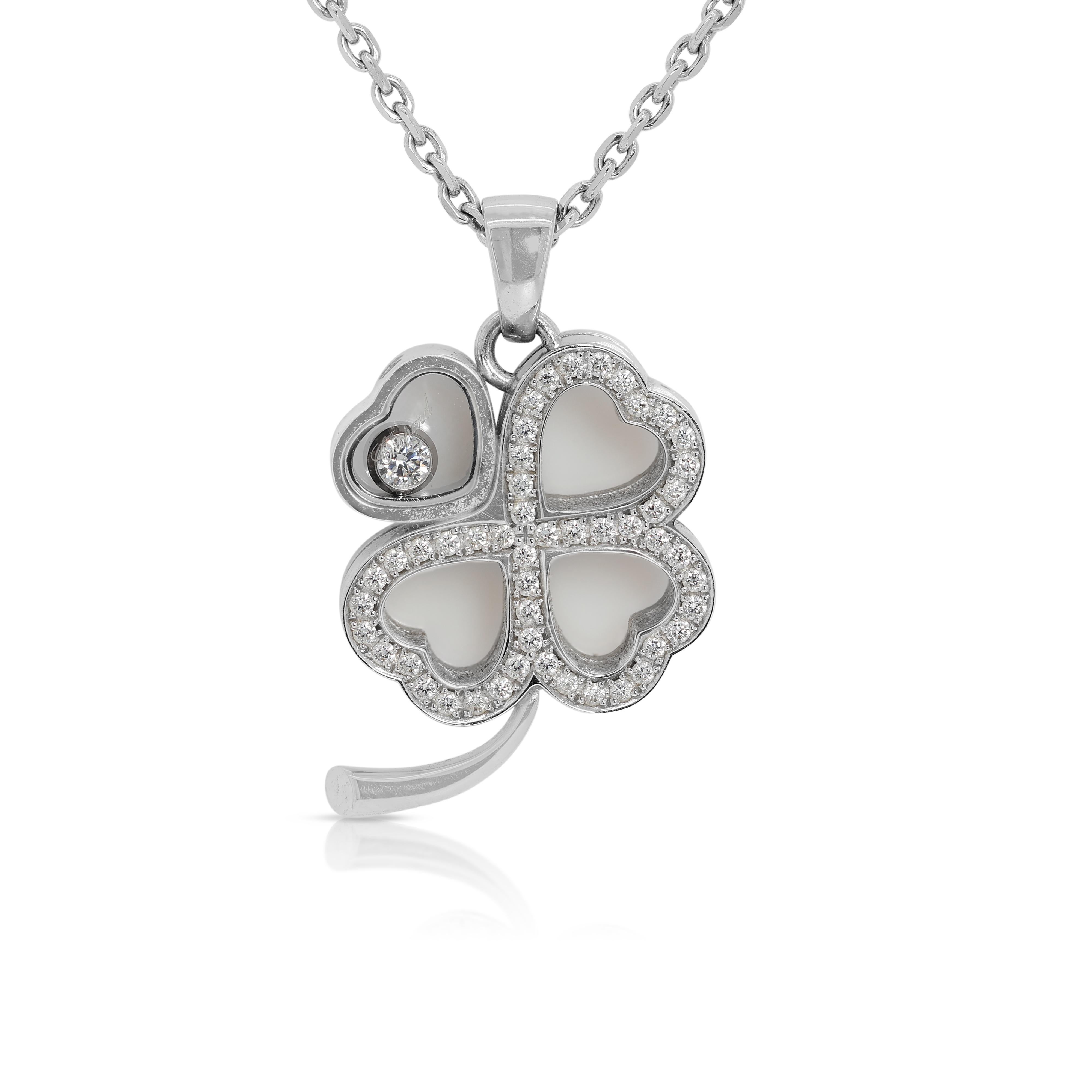 Stunning 0.23ct Diamonds Necklace with Clover Pendant in 18K White Gold For Sale 2