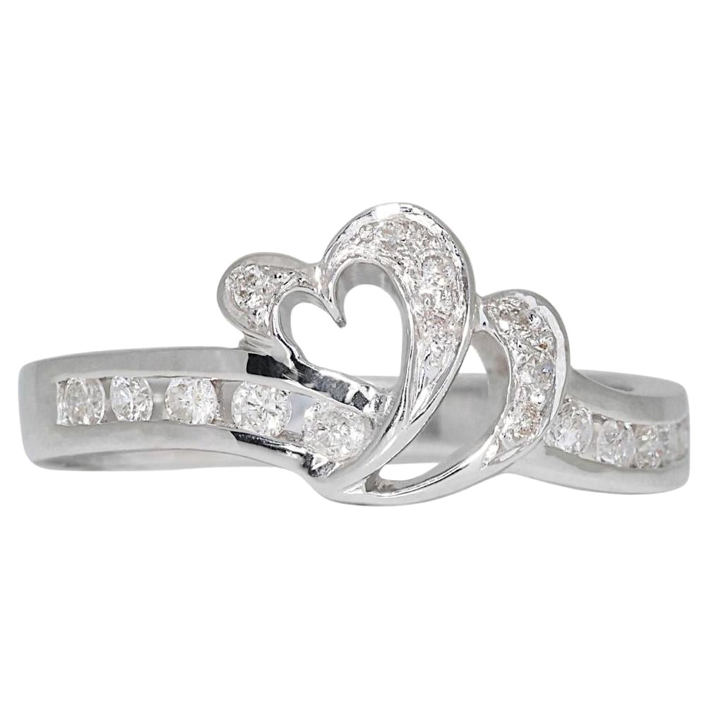 Stupendo anello con diamante a forma di cuore da 0,25 carati