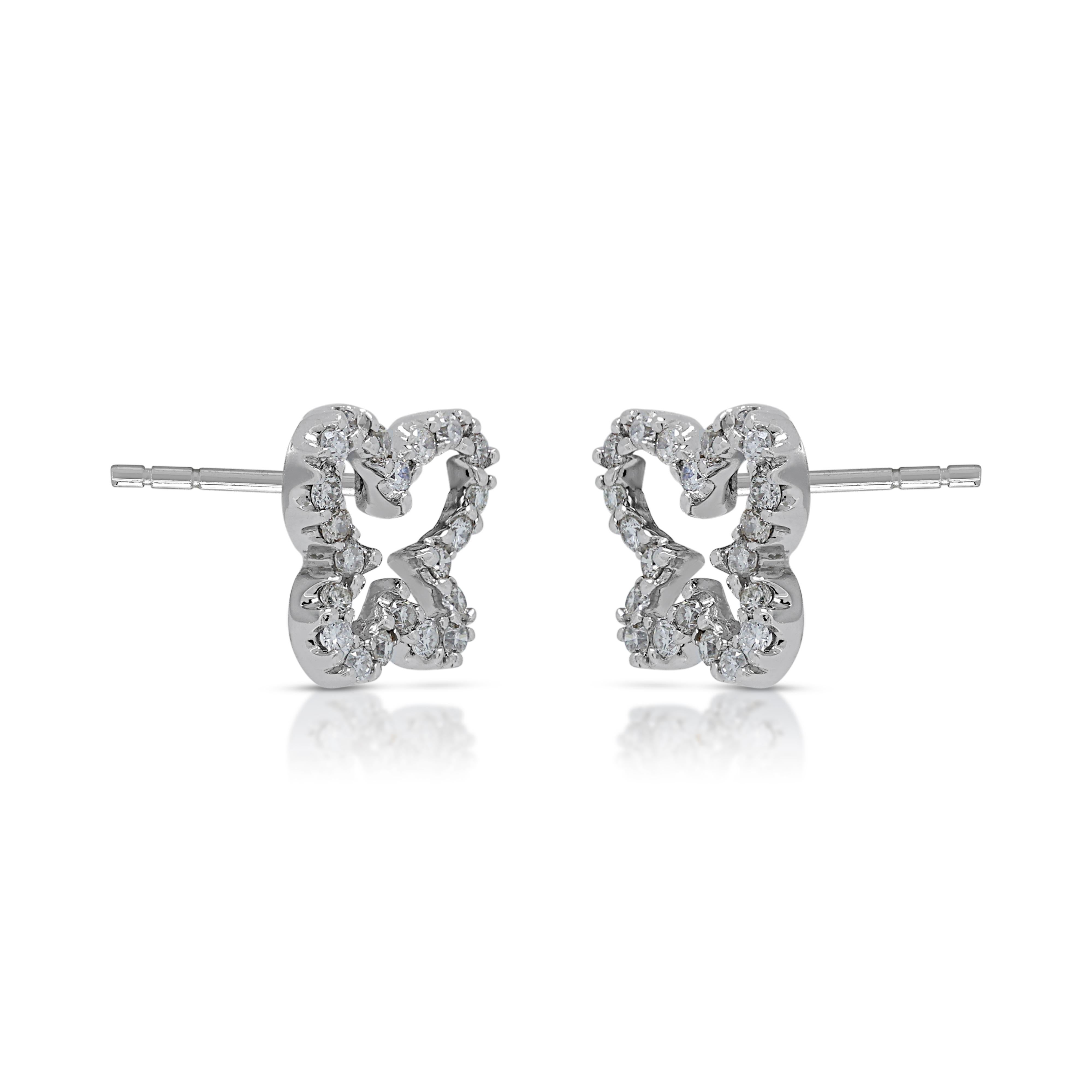 Round Cut Stunning 0.29ct Diamonds Stud Earrings in 18K White Gold For Sale