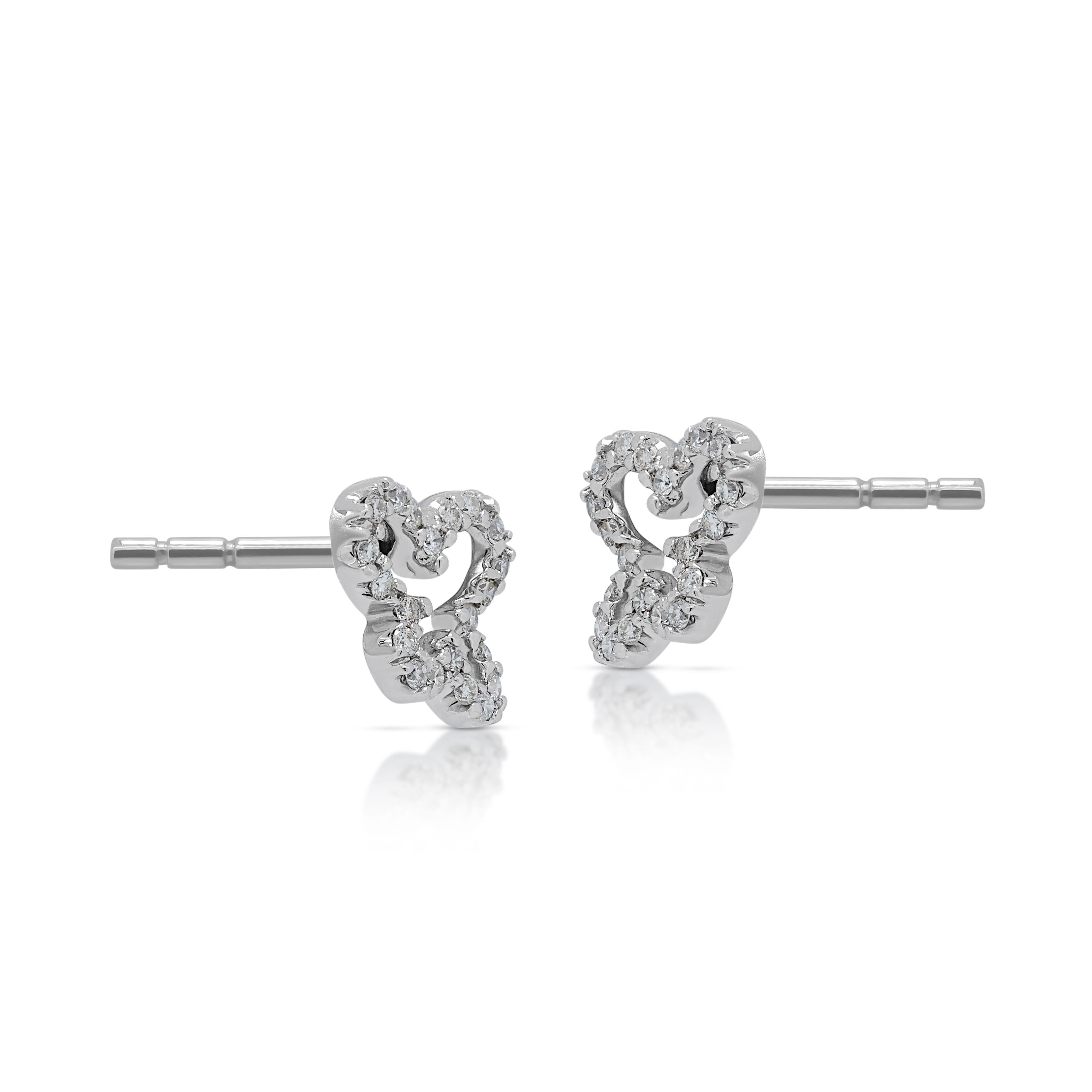 Stunning 0.29ct Diamonds Stud Earrings in 18K White Gold In Excellent Condition In רמת גן, IL