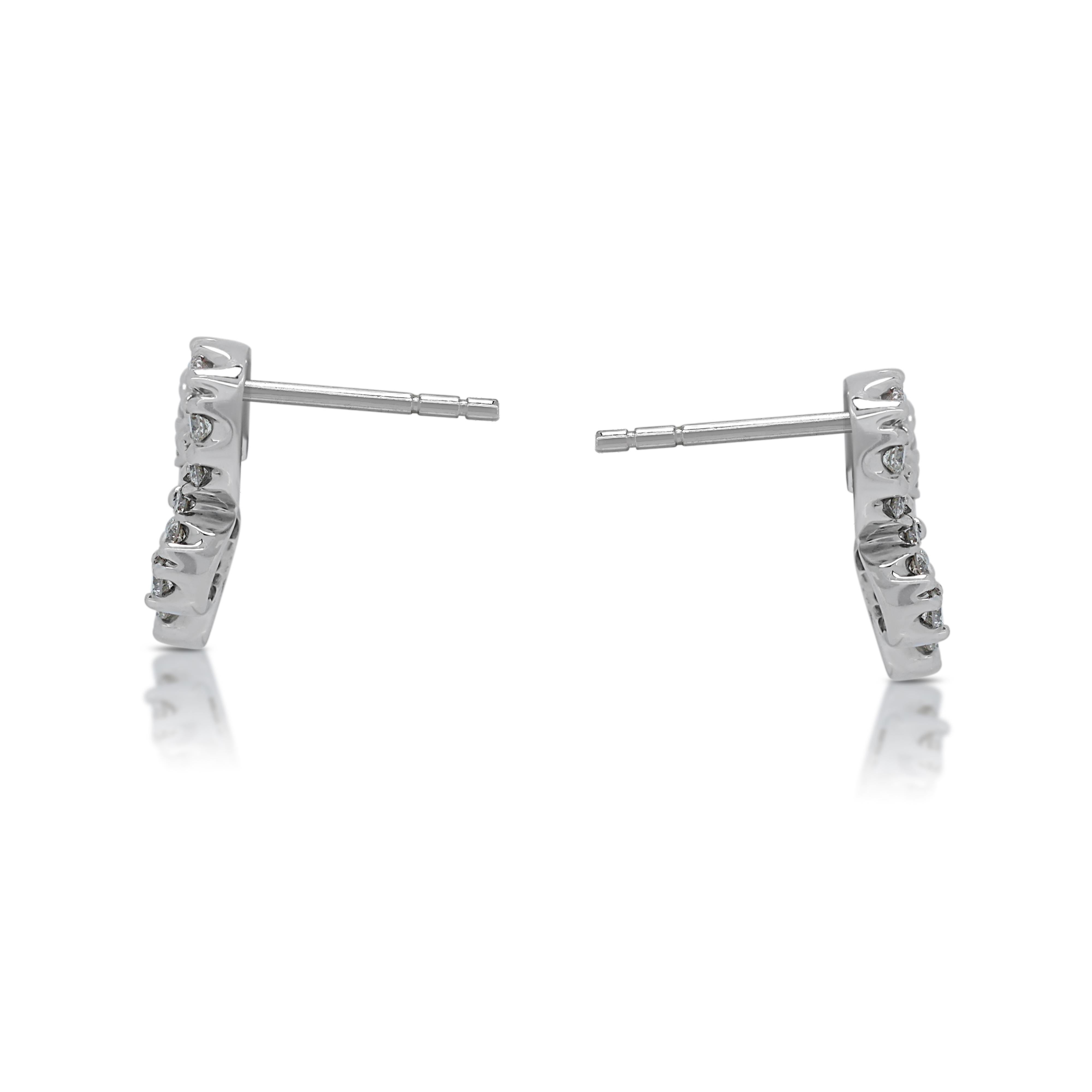 Women's Stunning 0.29ct Diamonds Stud Earrings in 18K White Gold For Sale