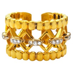 Stunning 0.30ct Diamond Ladies Ring in 18K Yellow Gold