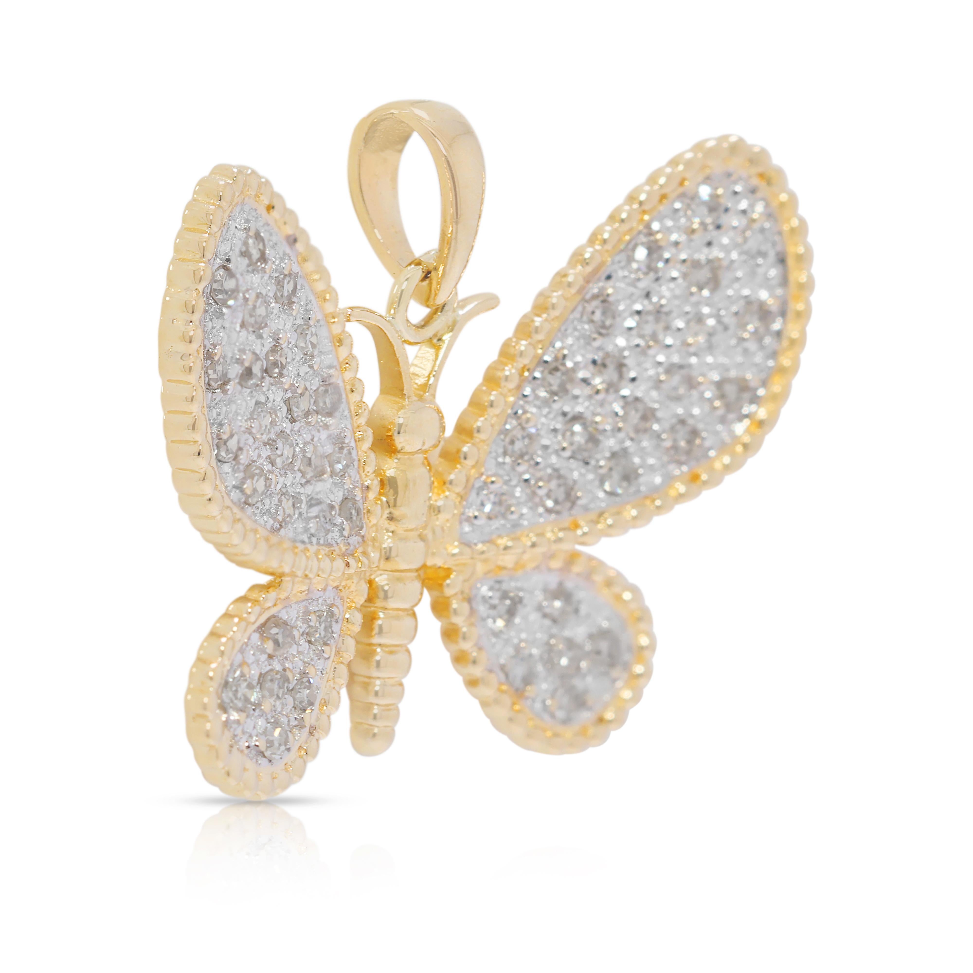 Splendido ciondolo a forma di farfalla con diamante naturale da 0,30 carati in oro giallo 14K In condizioni Nuovo in vendita a רמת גן, IL
