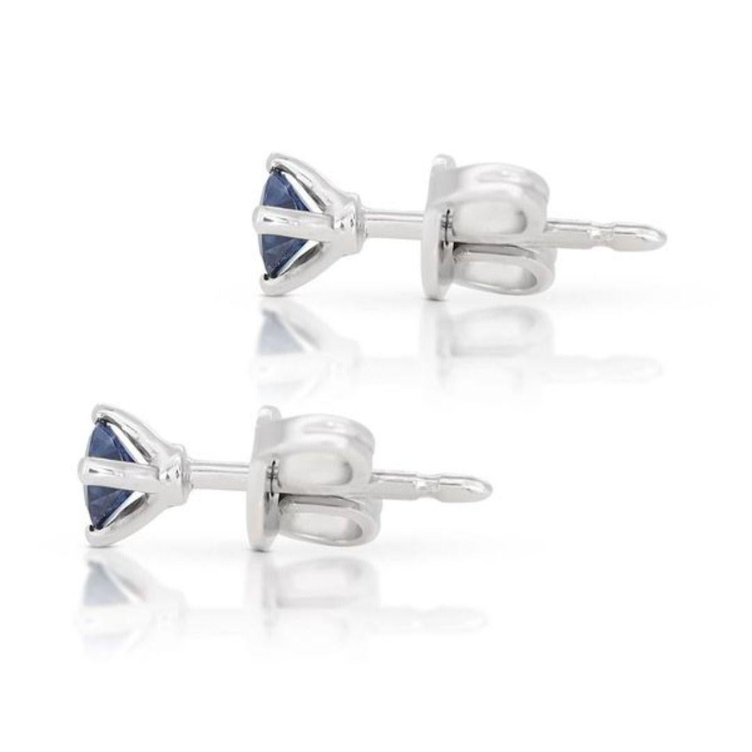 Stunning 0.30ct Sapphire Stud Earrings set in 18K White Gold In New Condition For Sale In רמת גן, IL