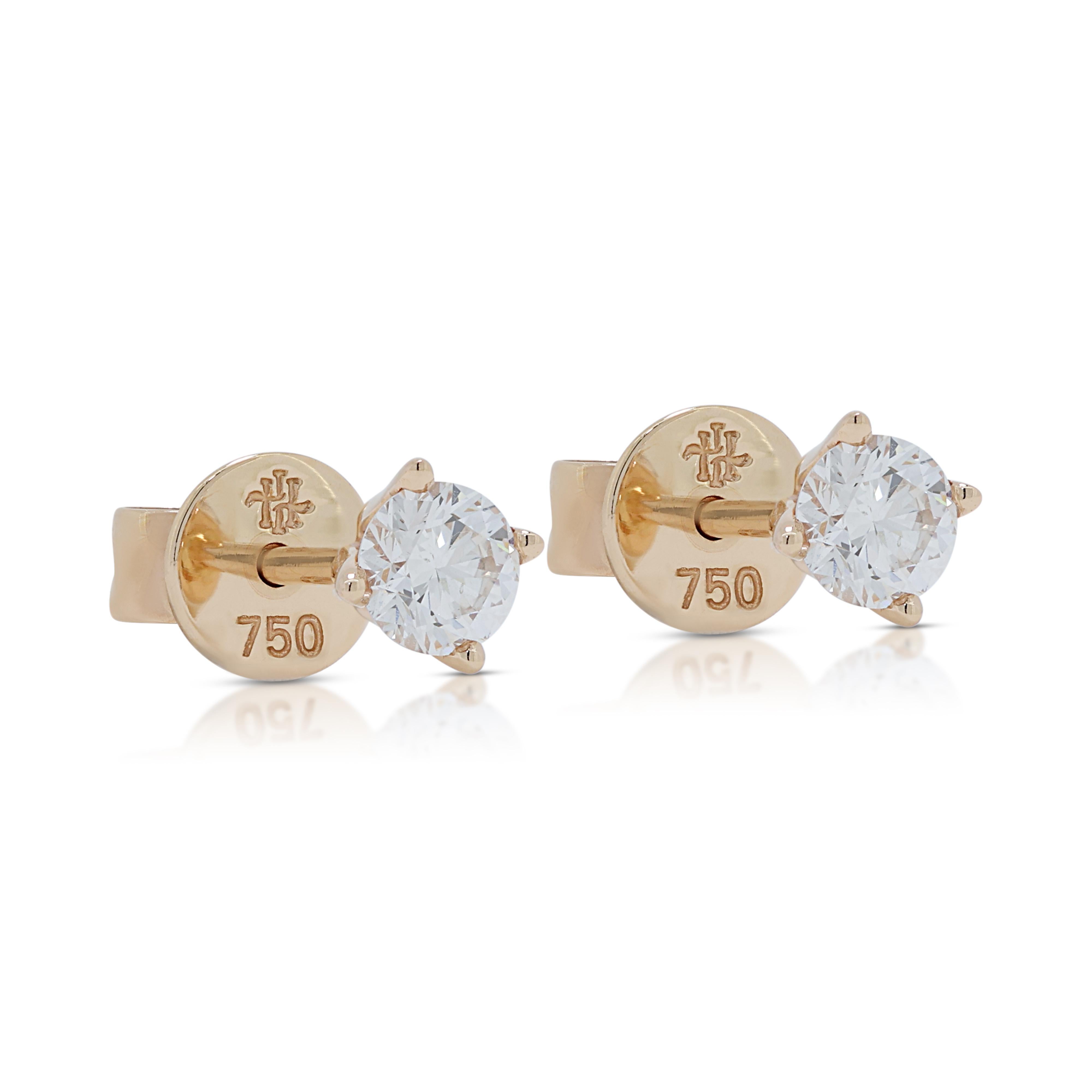 Round Cut Stunning 0.34ct Diamond Stud Earrings in 18K Rose Gold  For Sale