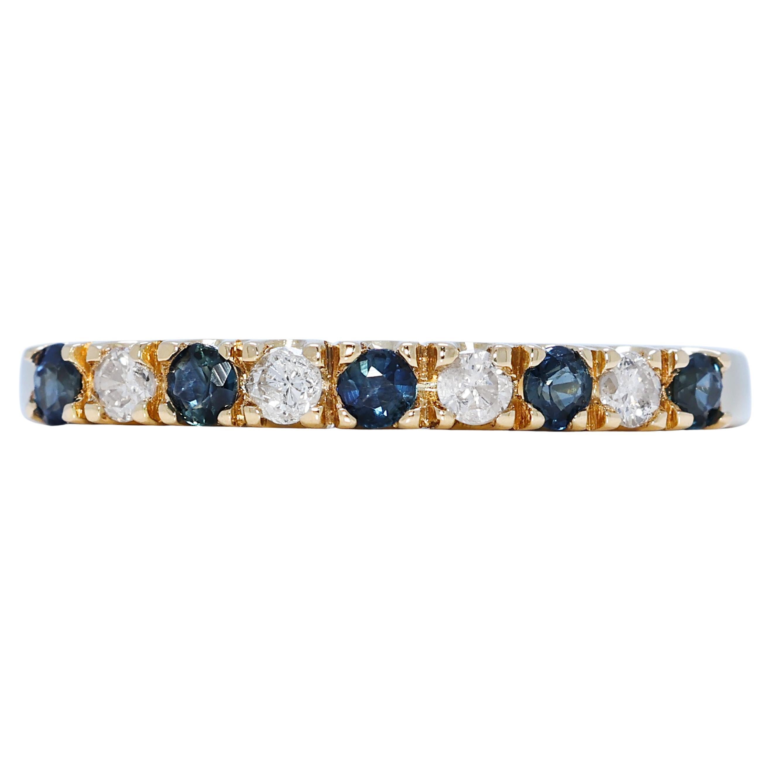 Stunning 0.37ct Sapphire 
Diamond Band in 18K Yellow Gold