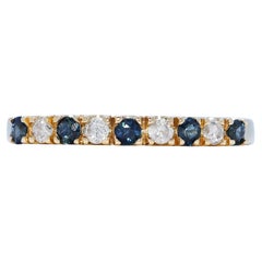 Stunning 0.37ct Sapphire 
Diamond Band in 18K Yellow Gold