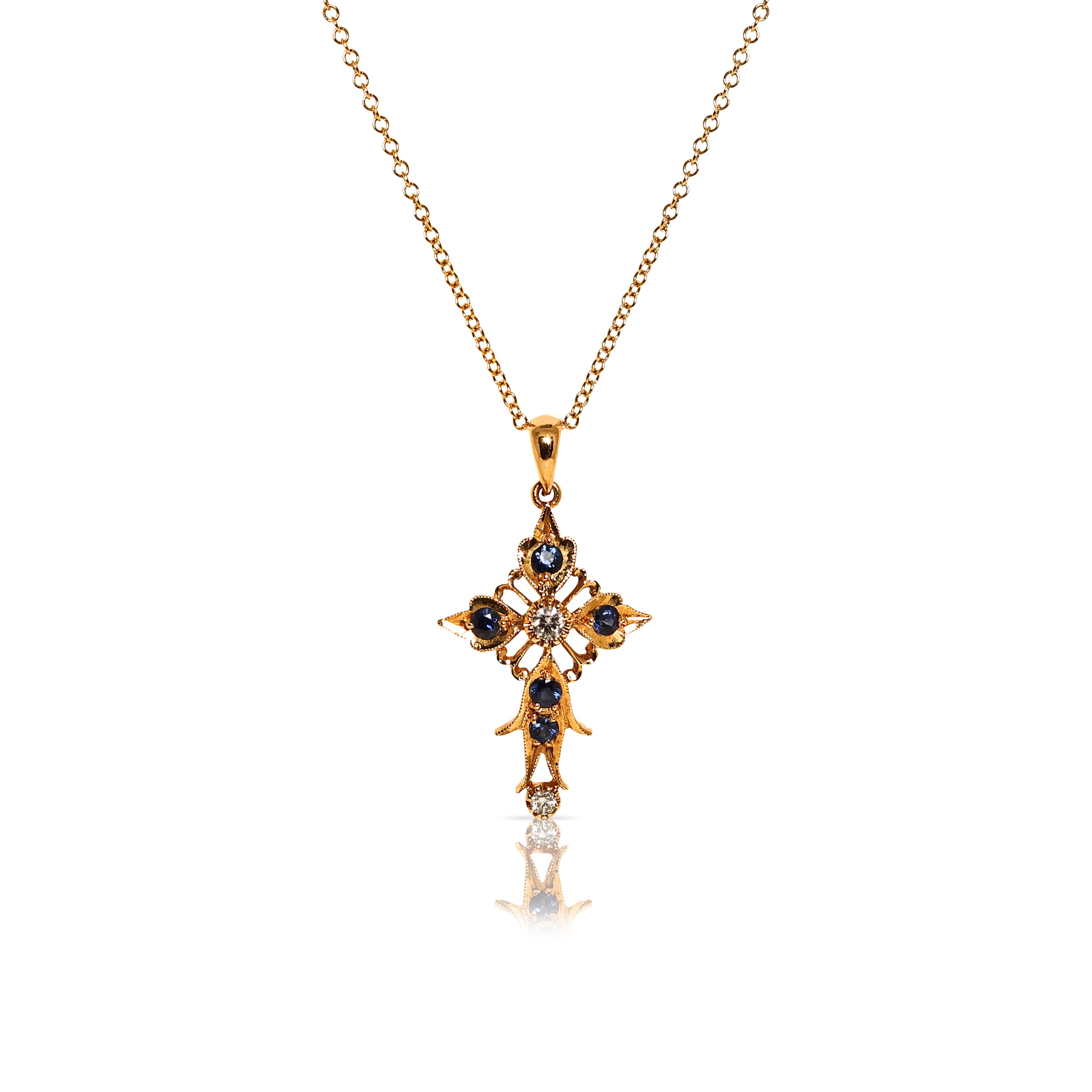 Stunning 0.46ct Diamonds and Sapphires Necklace in 18K Yellow Gold For Sale