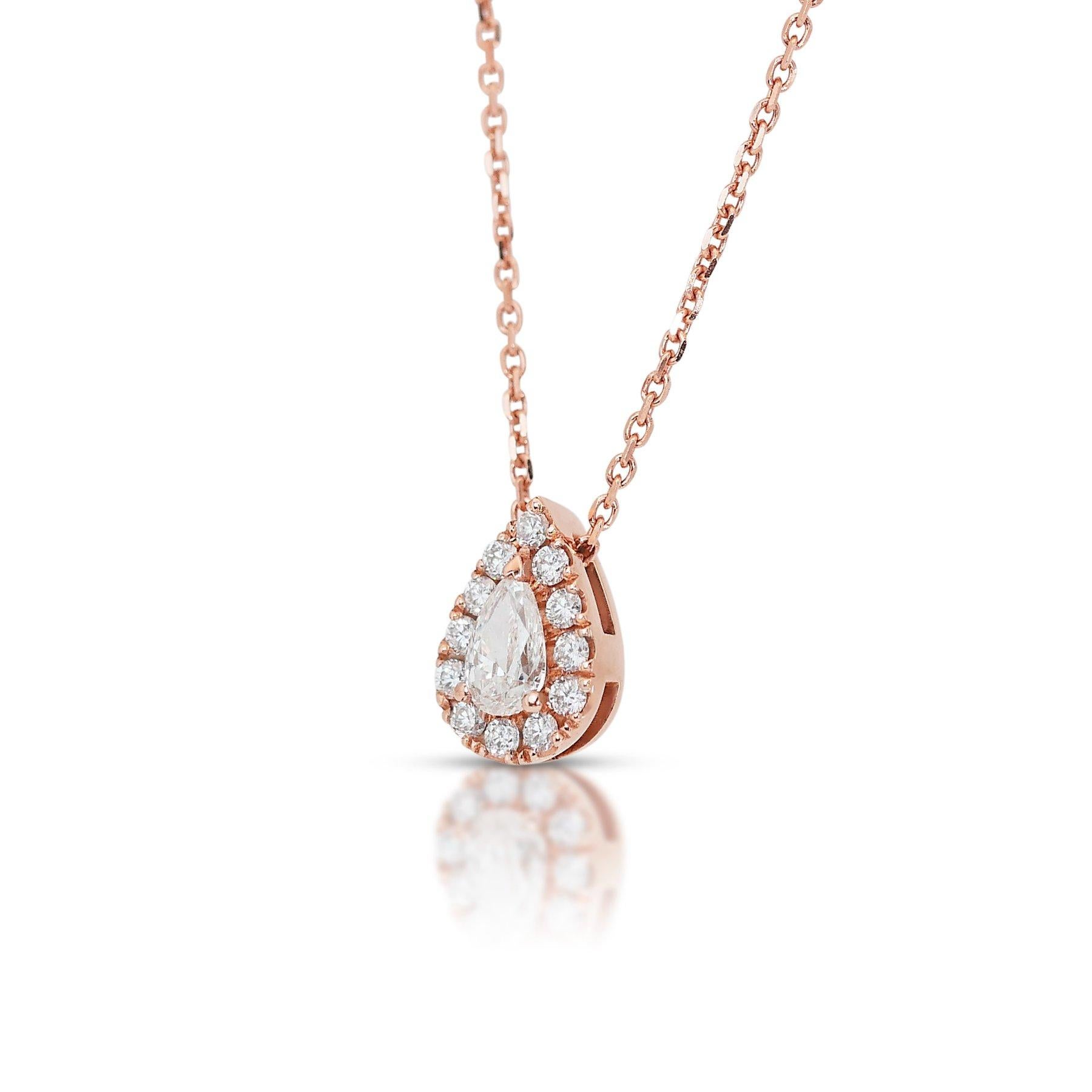 Taglio a goccia Splendida collana aureola con diamanti da 0,63 carati e ciondolo in oro rosa 14k in vendita