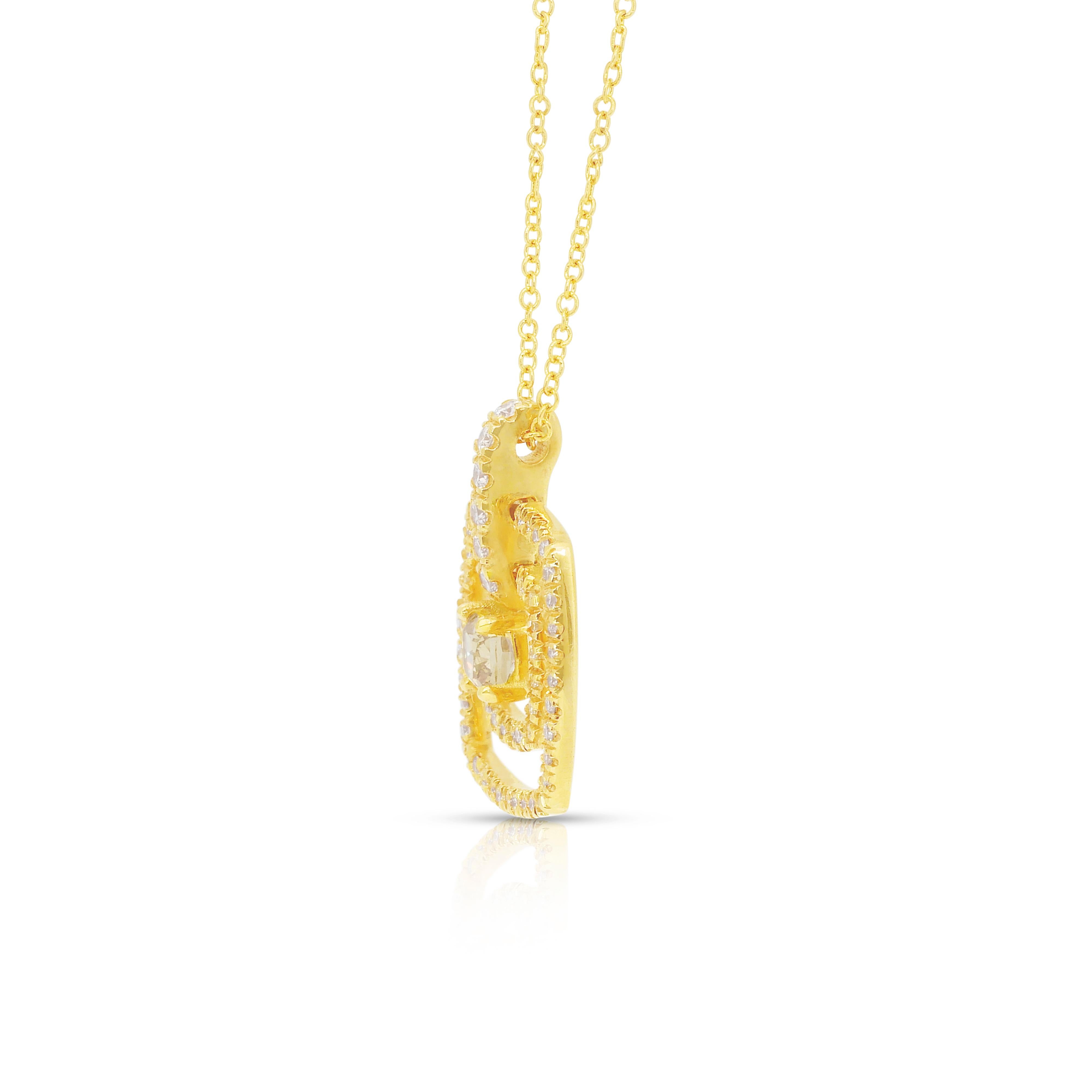 Stunning 0.68ct Diamonds Necklace with Double Halo Pendant in 18k Yellow Gold For Sale 3