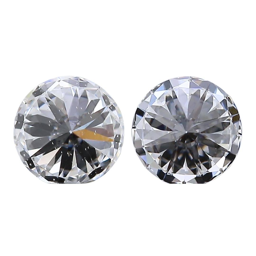 Impresionante par de diamantes talla ideal de 0,80 ct - Certificado GIA en venta 1