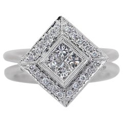 Stunning 0.88ct Diamonds Cluster Ring in 18k White Gold - IGI Certified