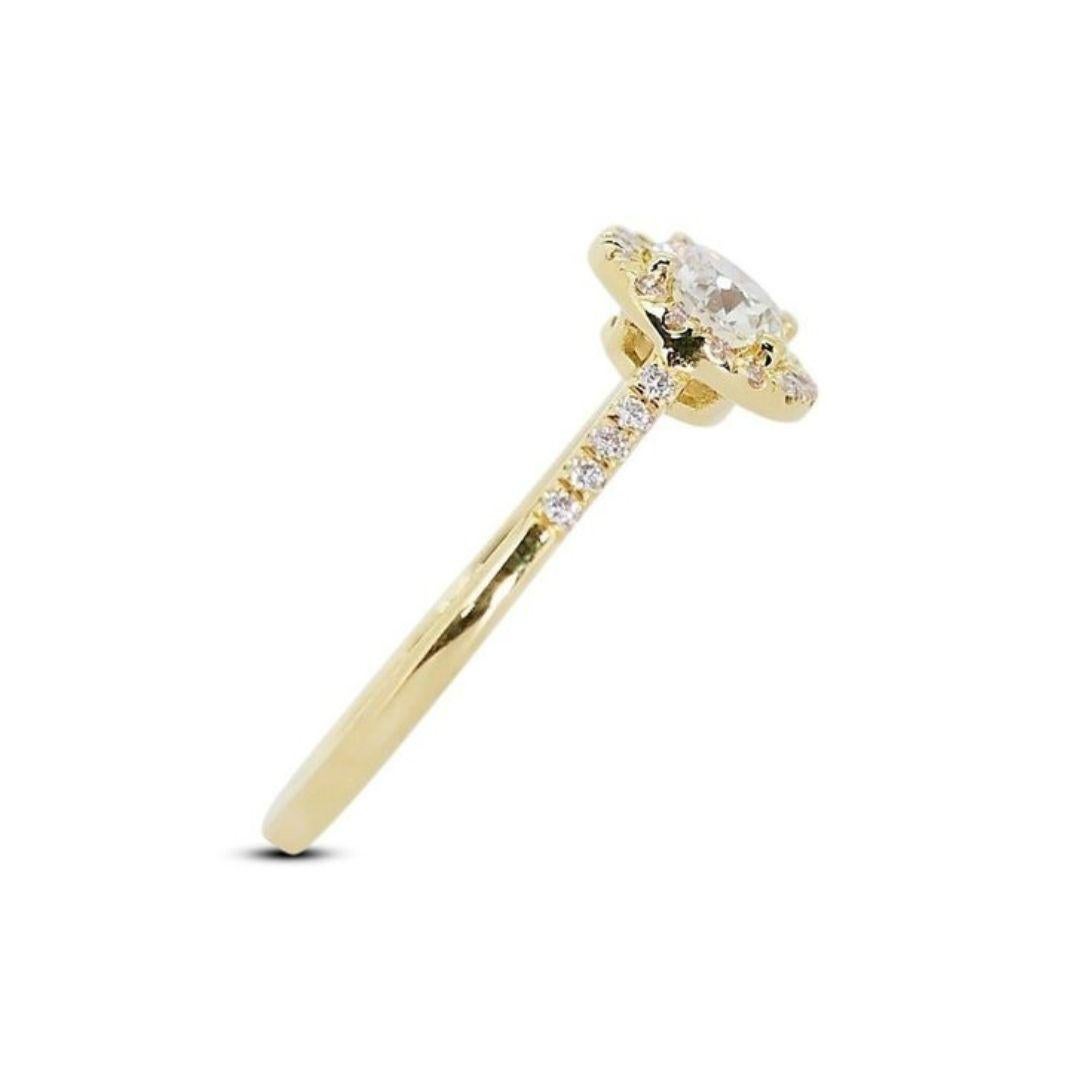 Stunning 0.95ct Triple Excellent Ideal Cut Diamonds Halo Ring in 18k Yellow Gold 2