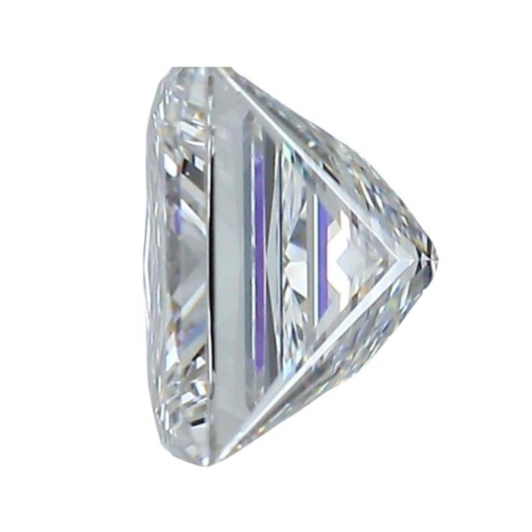 Stunning 1 pc Ideal Cut Natural Princess cut Diamond w/1.02 ct - IGI Certified In New Condition For Sale In רמת גן, IL