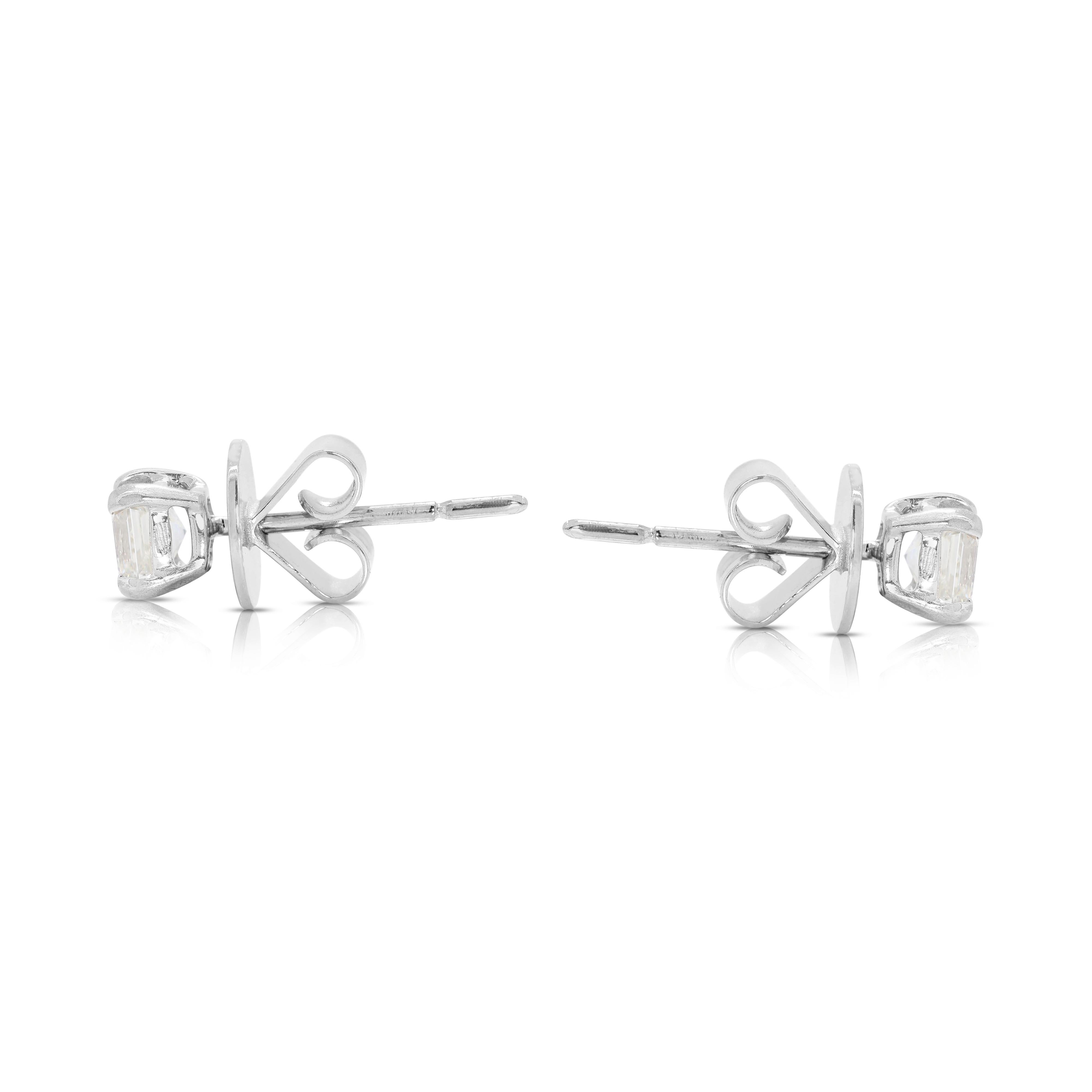 Clous d'oreilles en or blanc 18 carats avec diamants naturels de 1,00 carat Pour femmes en vente