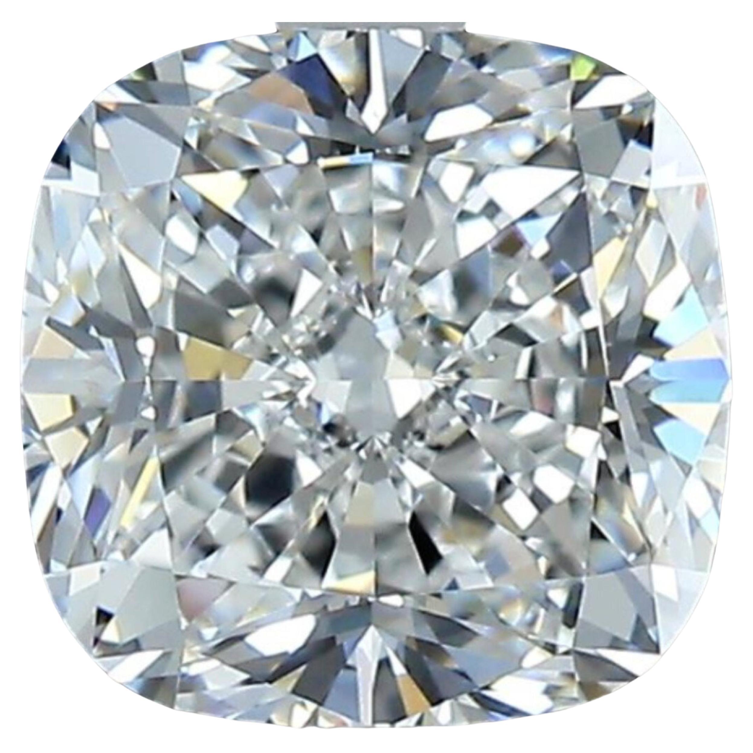 Stunning 1.01 Carat Square Cushion Natural Diamond For Sale
