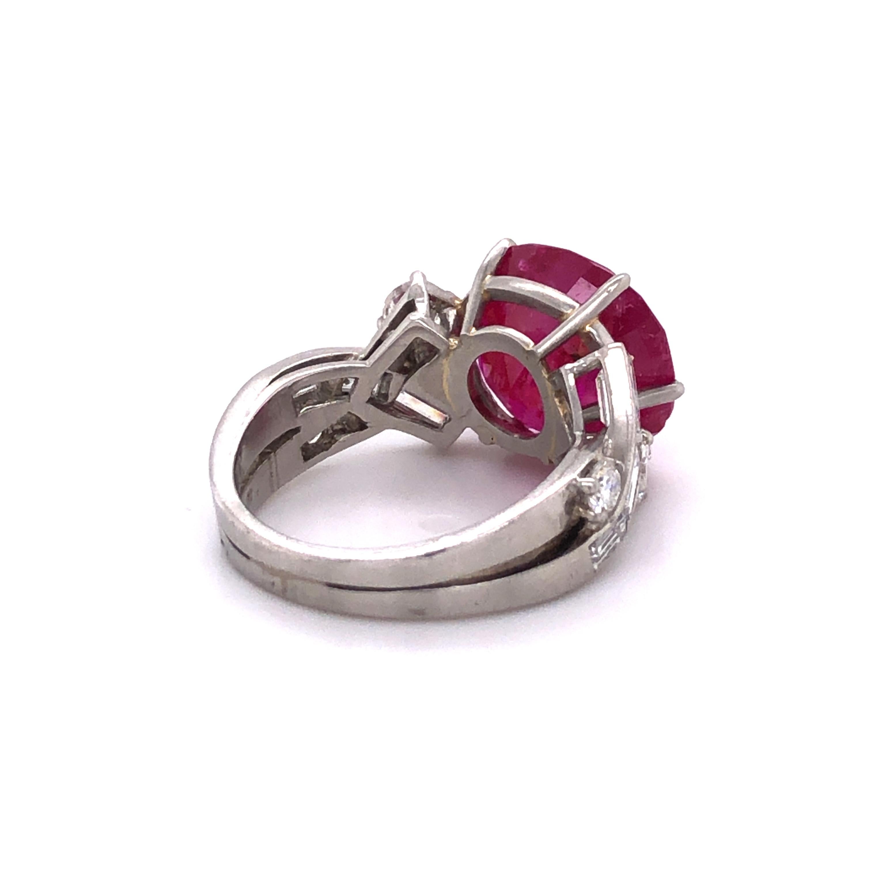 Stunning 10.40 Carat Burma Ruby and Diamond Ring in Platinum 950 2