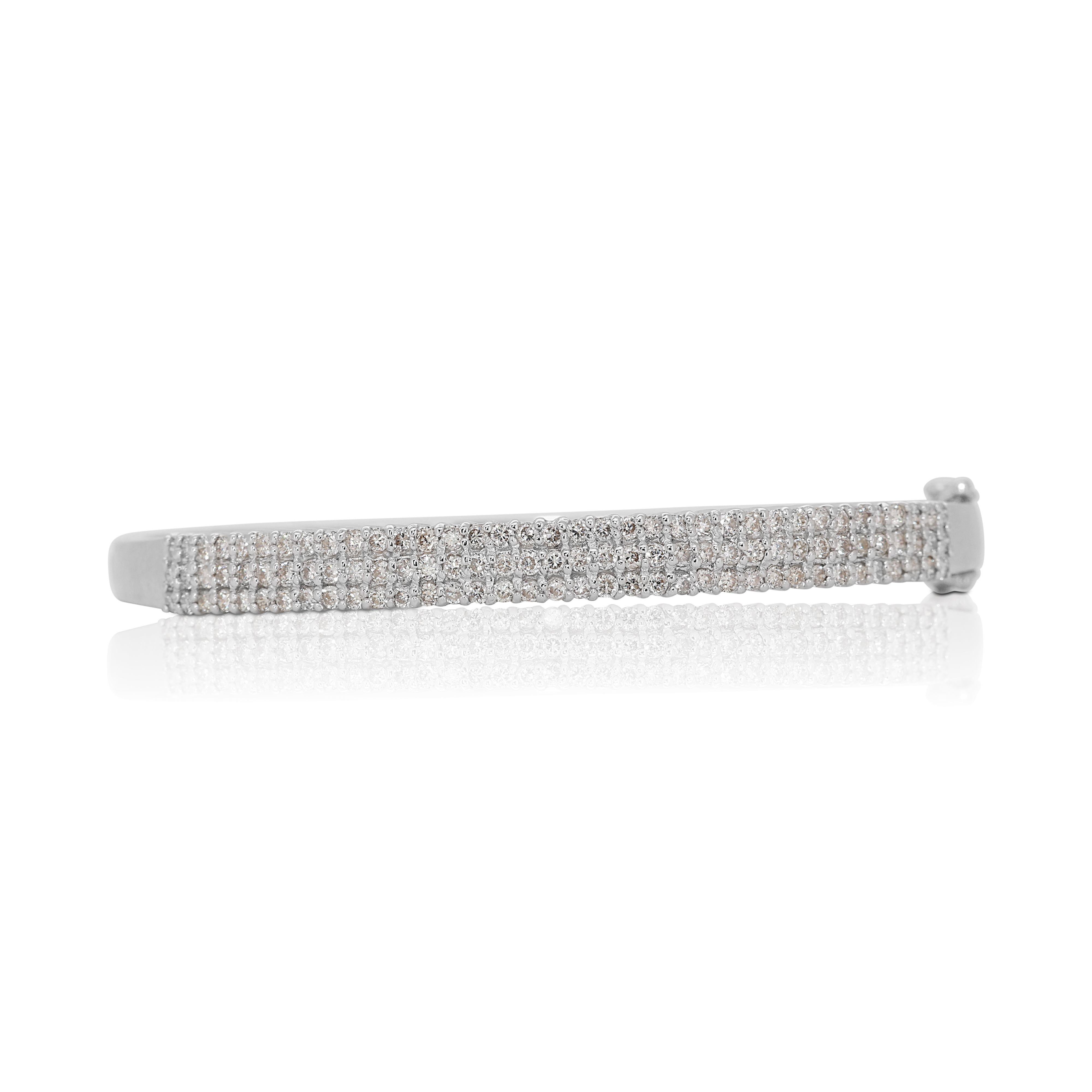 Round Cut Stunning 1.08ct Round Brilliant Natural Diamond Bangle in 18K White Gold For Sale