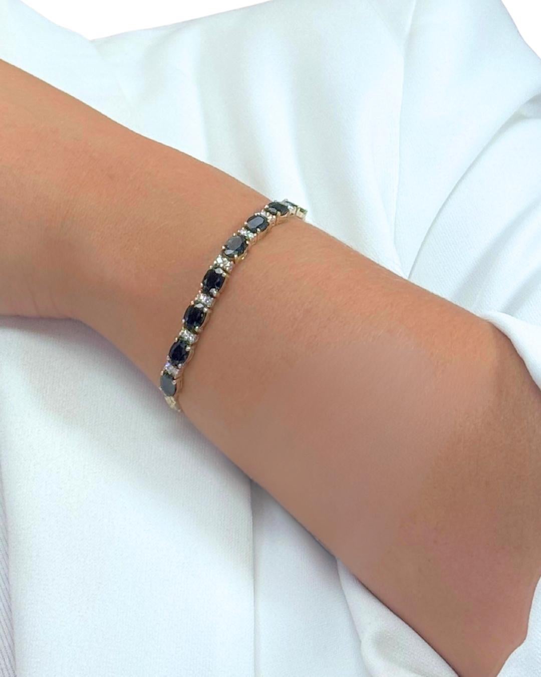 Bracelet en or jaune 14k de 10,90ct de saphirs et de diamants en vente 4