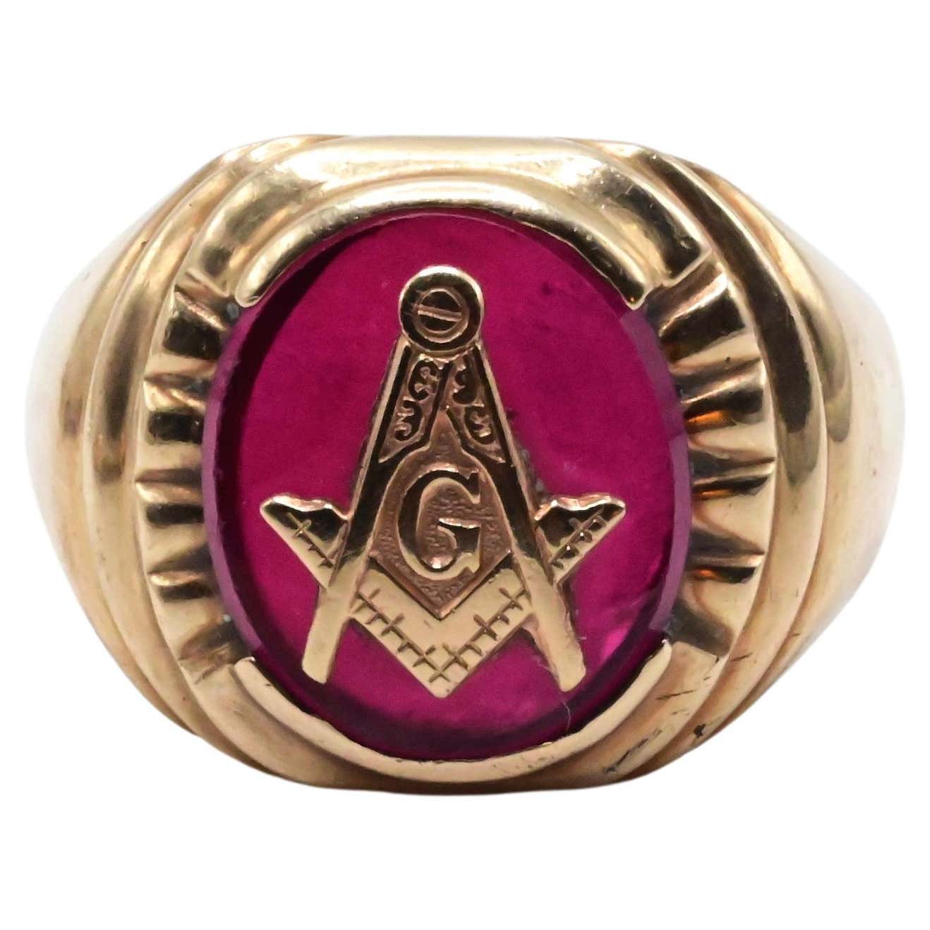 Stunning 10k Gold and Masonic Ring For Sale at 1stDibs