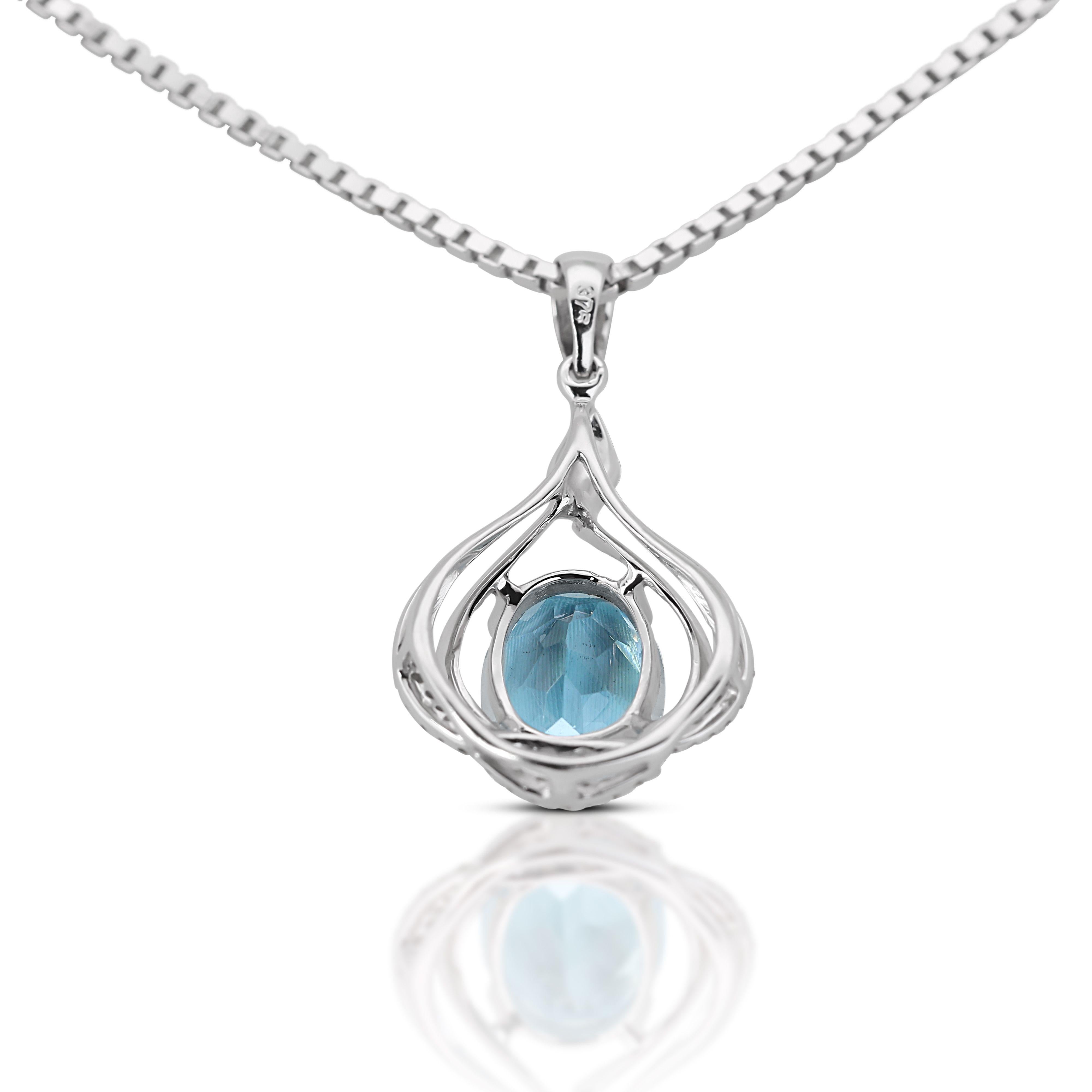 Stunning 10k White Gold Necklace with 3.16 Ct Natural Diamonds and Topaz For Sale 1