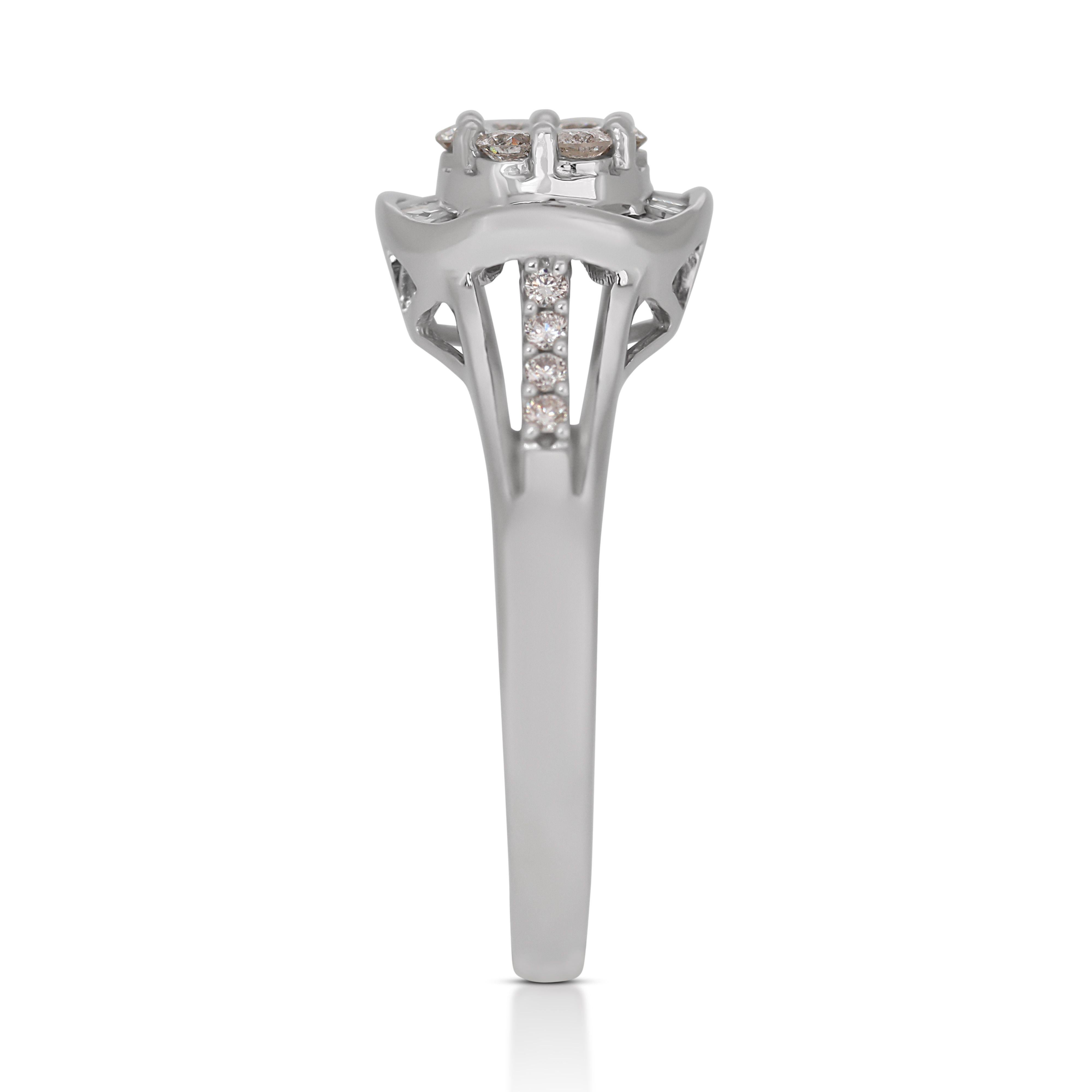 Women's Stunning 10k White Gold Ring with 0.415 Carat Natural Diamonds For Sale