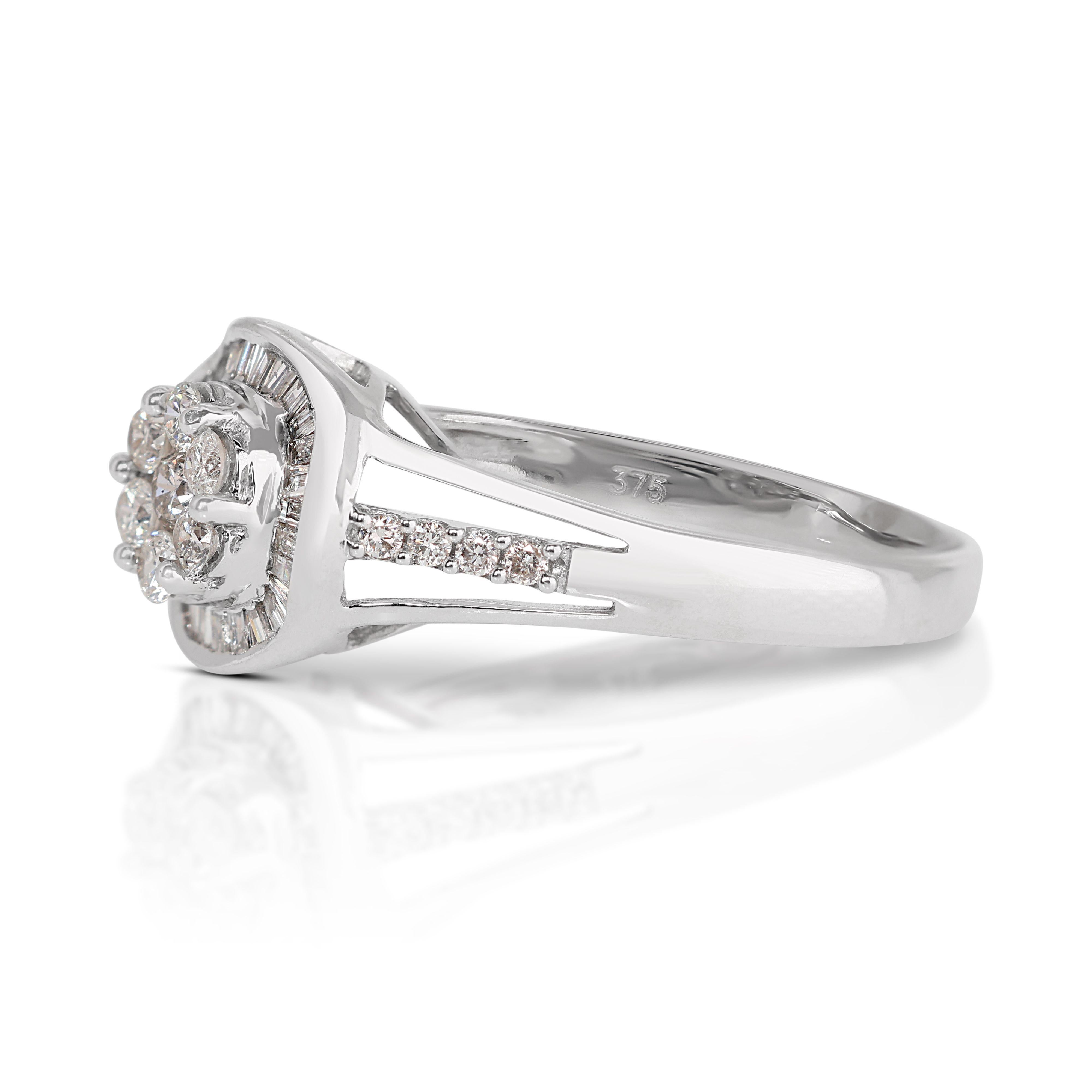 Stunning 10k White Gold Ring with 0.415 Carat Natural Diamonds For Sale 1