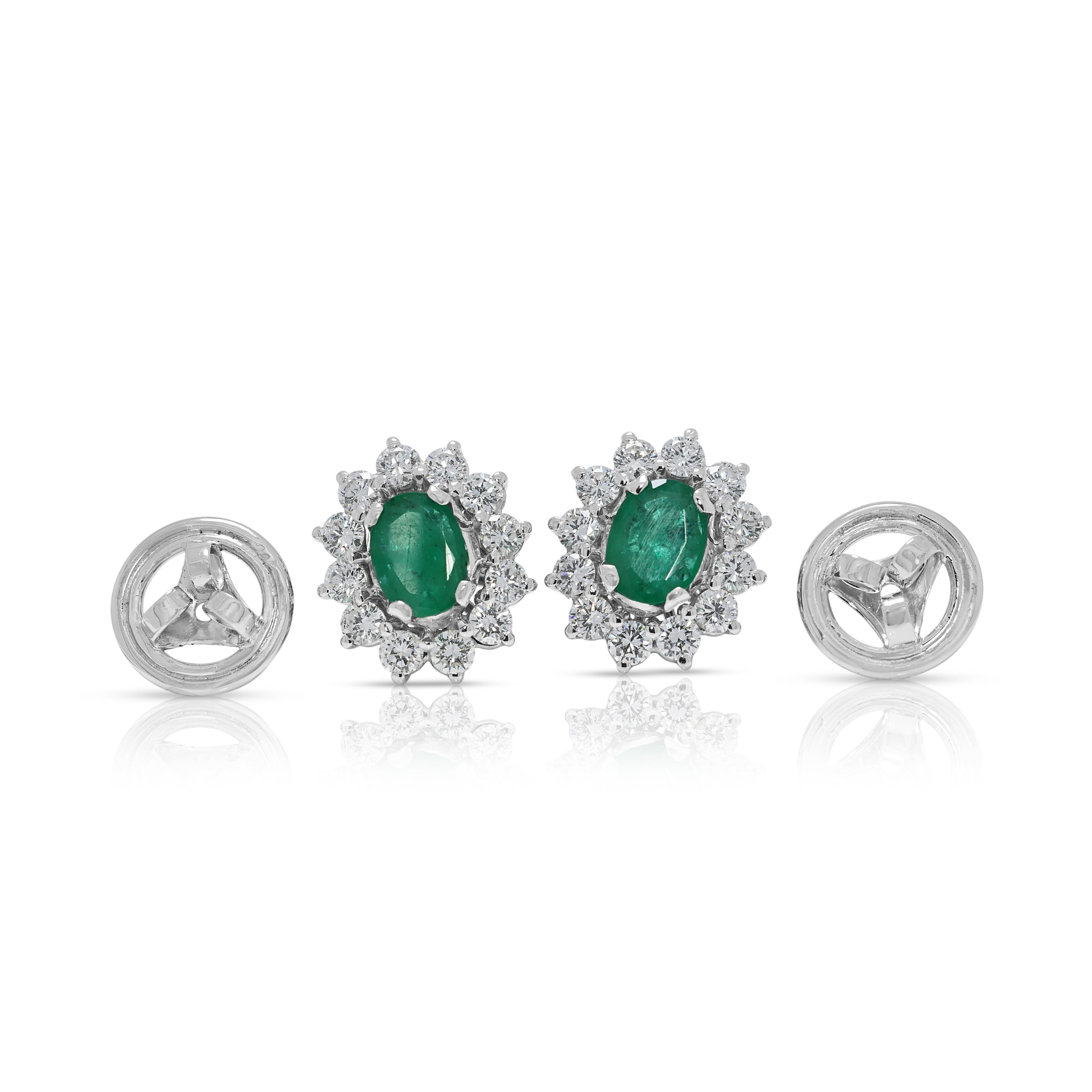 Stunning 11.40ct Emerald & Diamonds Cluster Stud Earrings in 18K White Gold For Sale 2