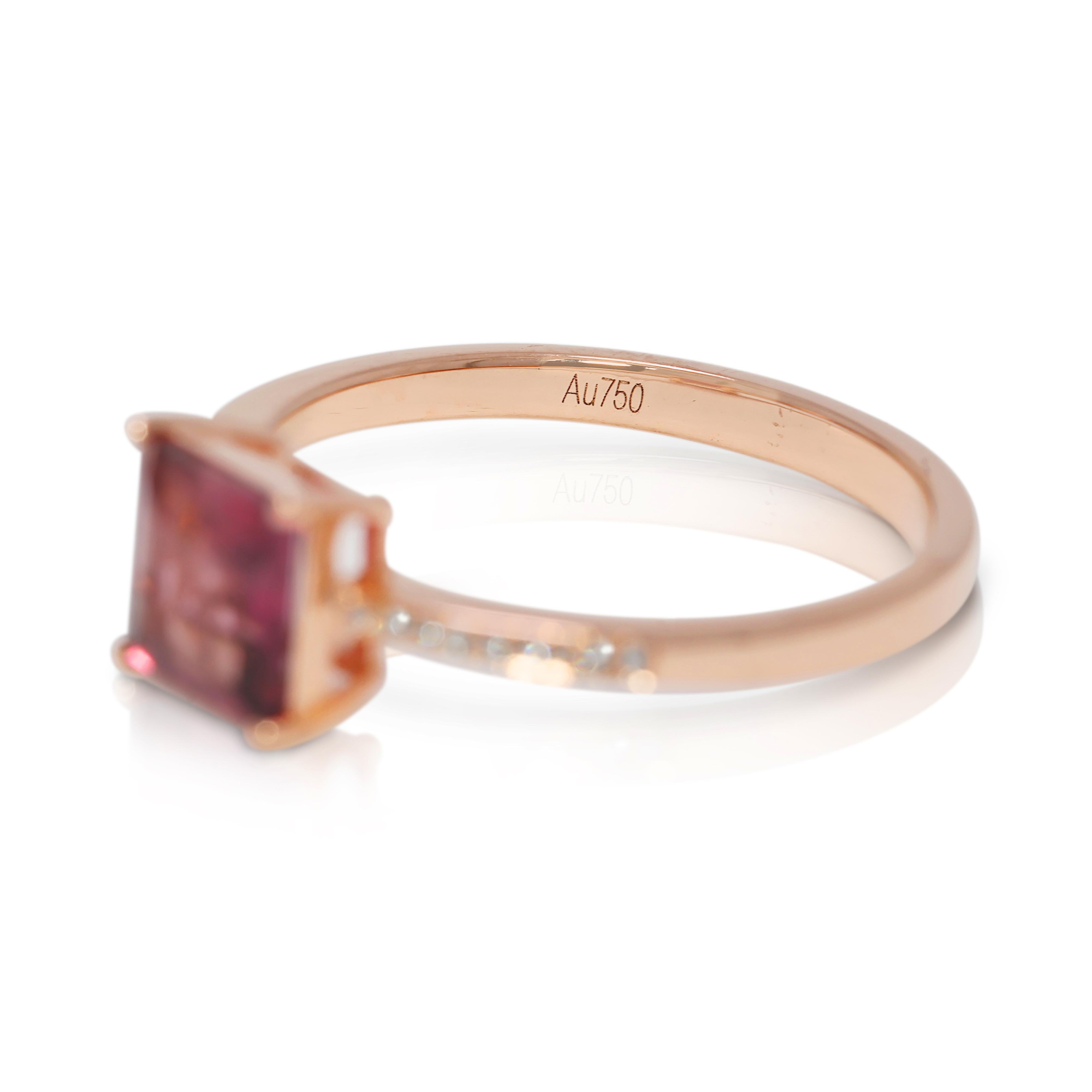 Princess Cut Stunning 1.14ct Tourmaline & Natural Diamond 18K Rose Gold Pave Ring For Sale