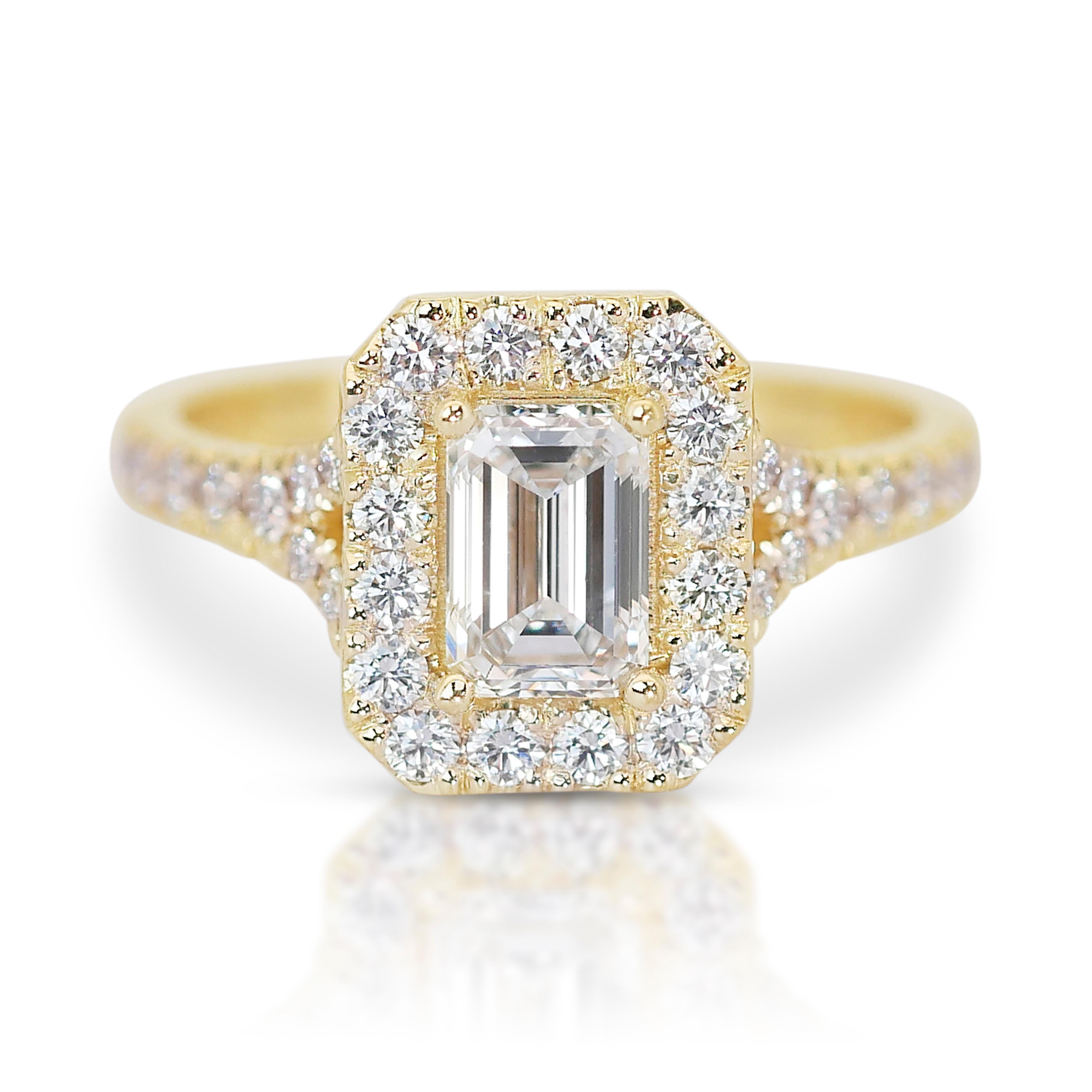 Stunning 1.15ct Diamonds Halo Ring in 18k Yellow Gold - GIA Certified 3