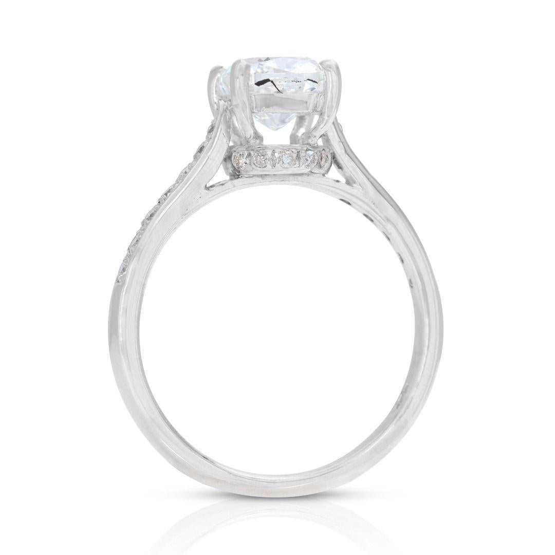 Stunning 1.16ct Diamond Solitaire Ring with Side Diamonds set in 18K White Gold For Sale 1