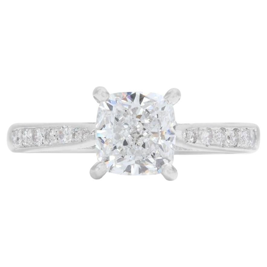 Stunning 1.16ct Diamond Solitaire Ring with Side Diamonds set in 18K White Gold For Sale