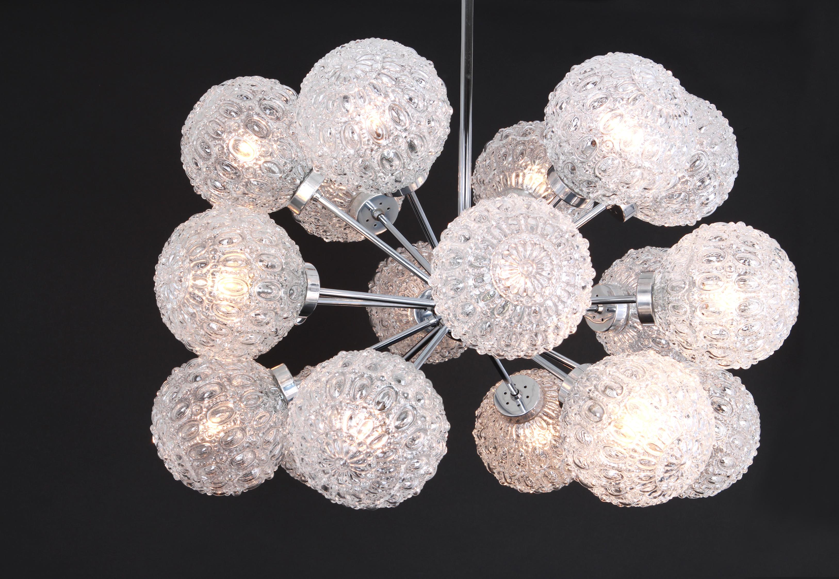 Stunning 12-Arm Sputnik Chandelier by Richard Essig, Germany, 1960s 2