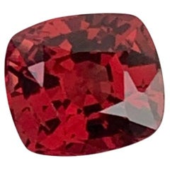 Superbe pierre précieuse de 1,25 carat, naturelle, en forme de coussin, en spinelle rouge de Birmanie. 