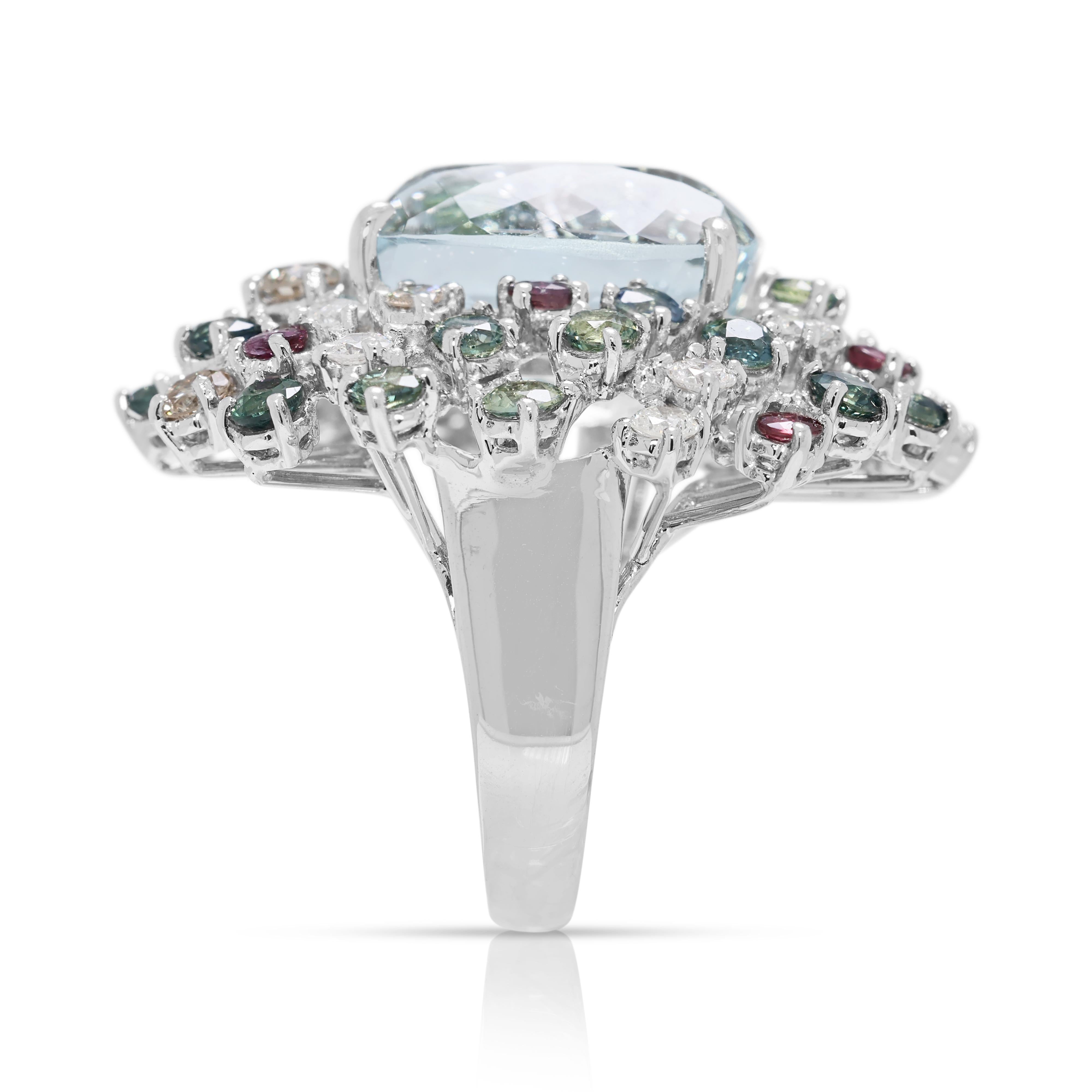 Atemberaubender 13,39ct Aquamarin, Diamant, Saphir & Rubin Cocktail Ring Damen im Angebot
