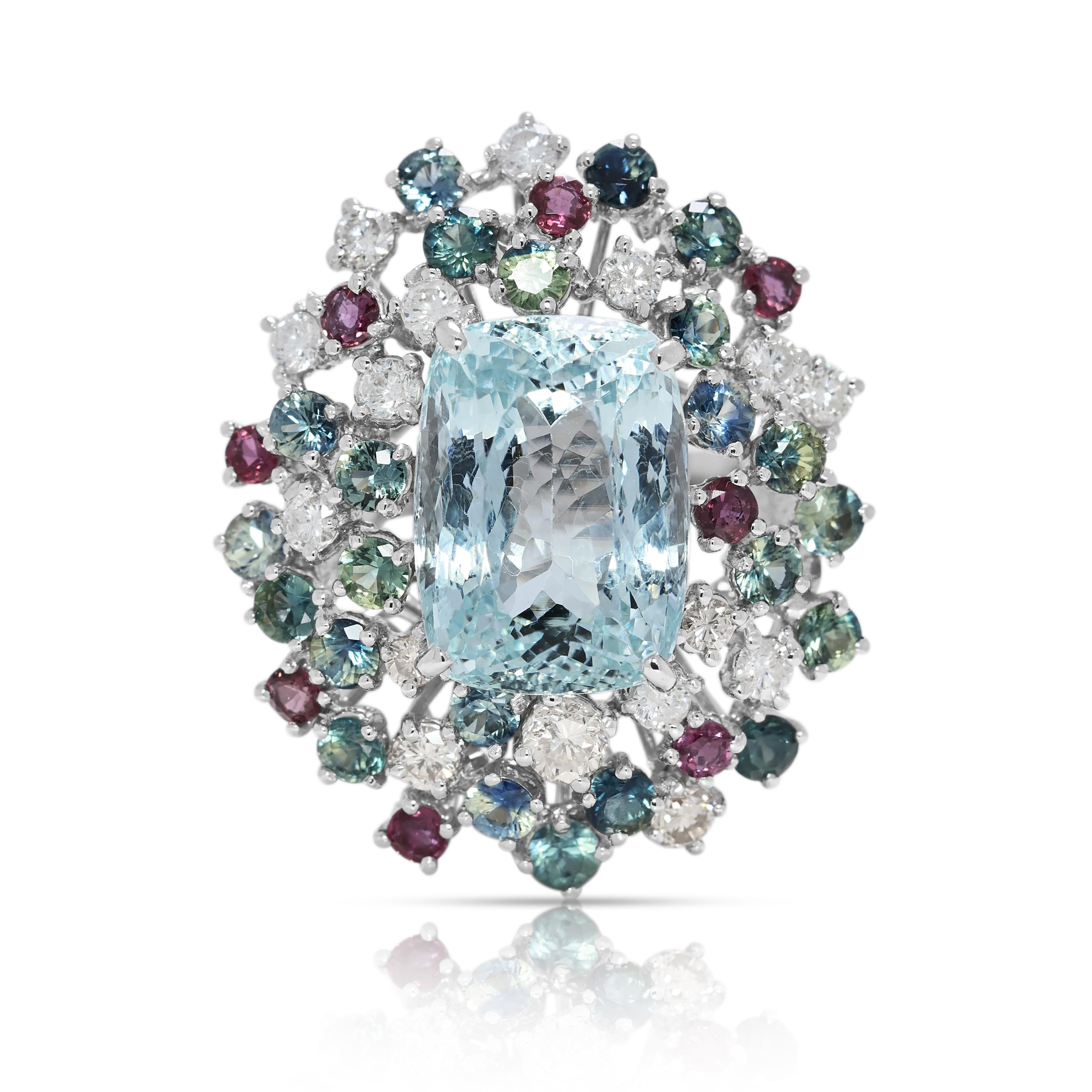 Atemberaubender 13,39ct Aquamarin, Diamant, Saphir & Rubin Cocktail Ring im Angebot 1