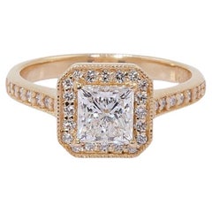 Stunning 1.35 total ct Princess Diamond Ring in 18K Yellow Gold w/ IGI Cert