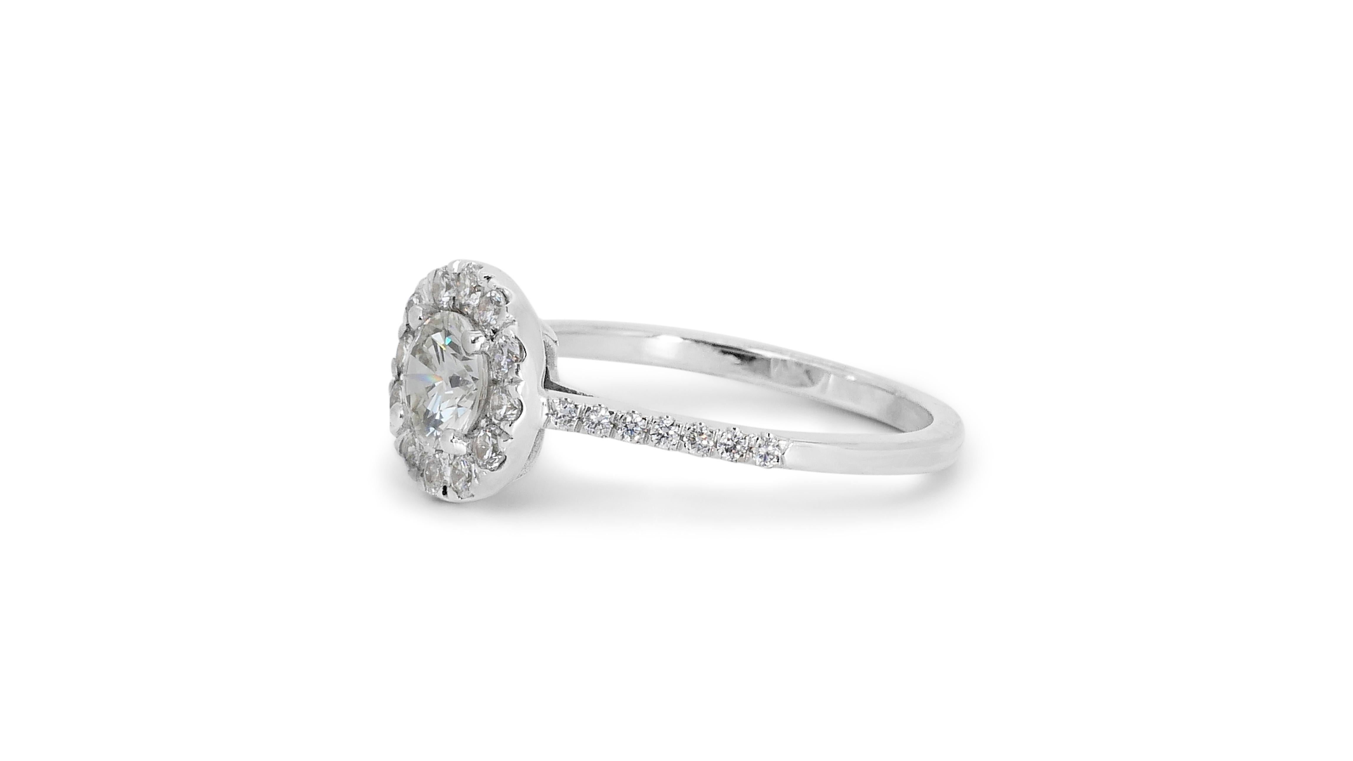 Round Cut Stunning 1.35ct Diamond Halo Ring in 18k White Gold - GIA Certified For Sale