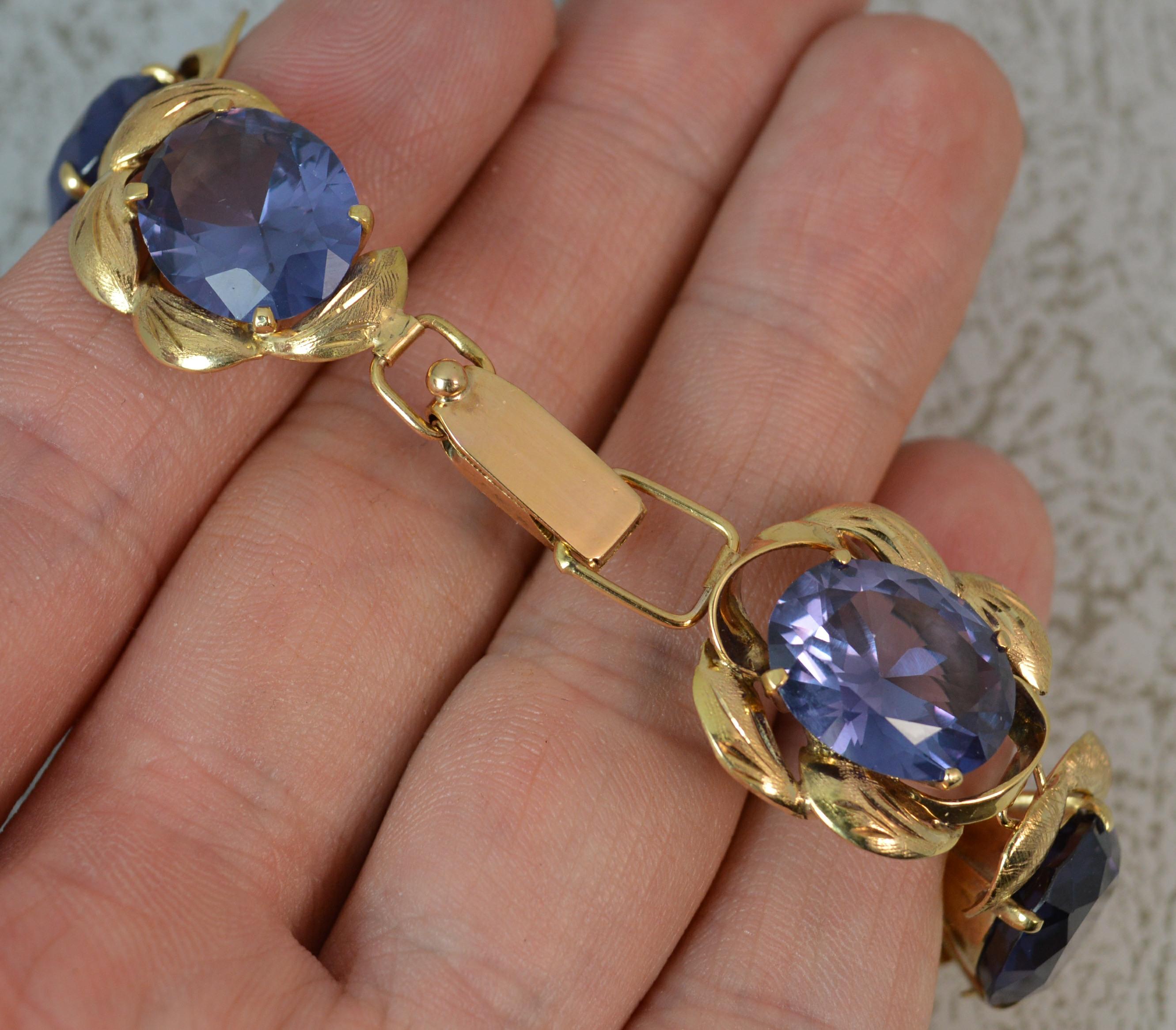 Stunning 14 Carat Gold and Alexandrite Bracelet 1