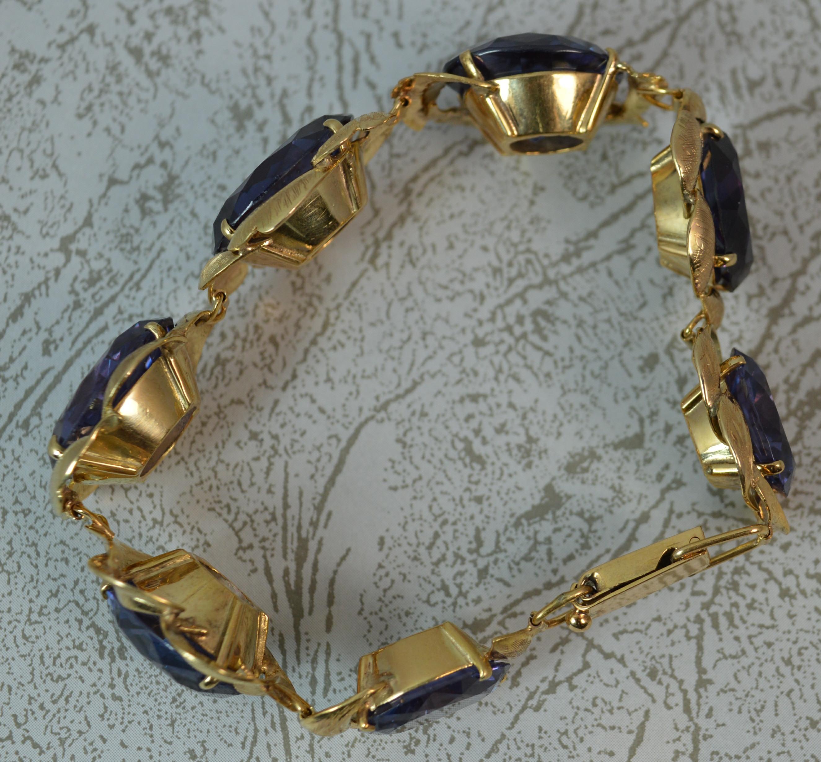 Stunning 14 Carat Gold and Alexandrite Bracelet 3