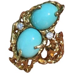 Stunning 14 Karat Gold Turquoise Cabochon Diamond Cocktail Ring