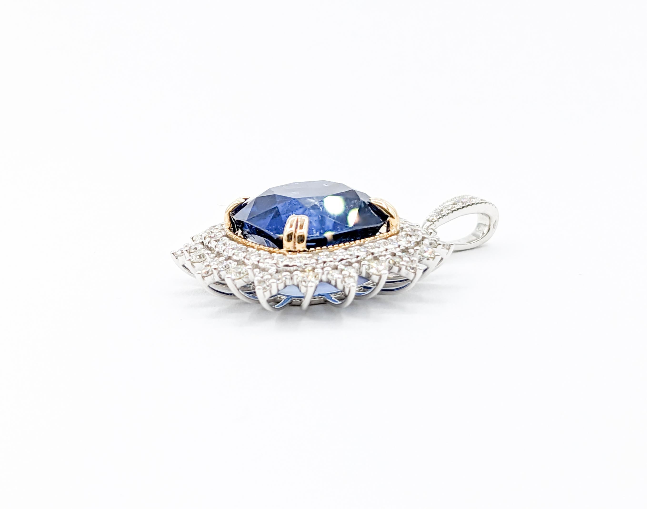 Stunning Large Sapphire Pendant with Diamond Halo in 14kt White Gold

Introducing a breathtaking Sapphire pendant, exquisitely crafted in 14kw White Gold, showcasing 1.22ctw of Diamonds. These radiant diamonds exhibit SI clarity and a near colorless
